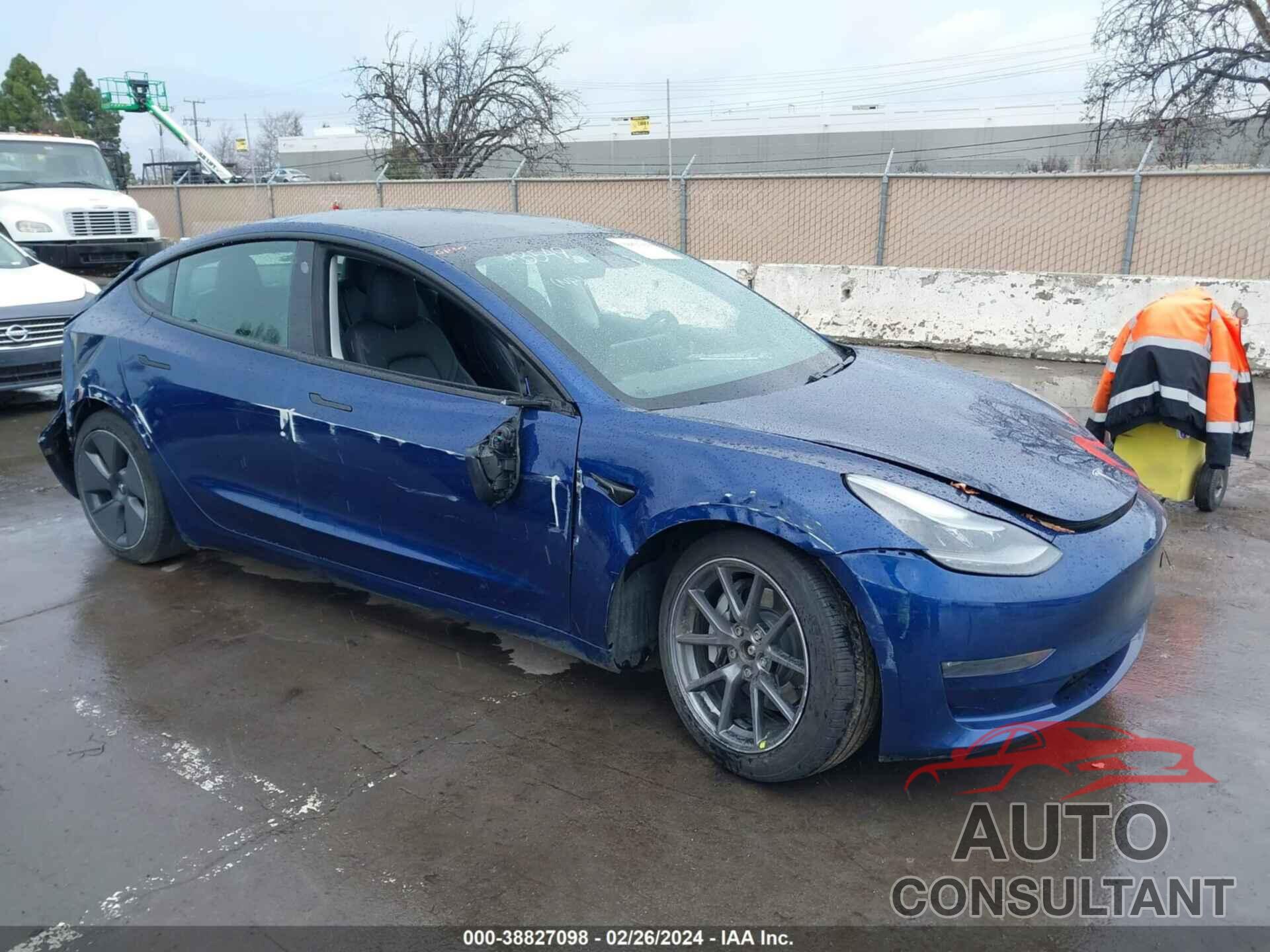 TESLA MODEL 3 2021 - 5YJ3E1EB7MF076711