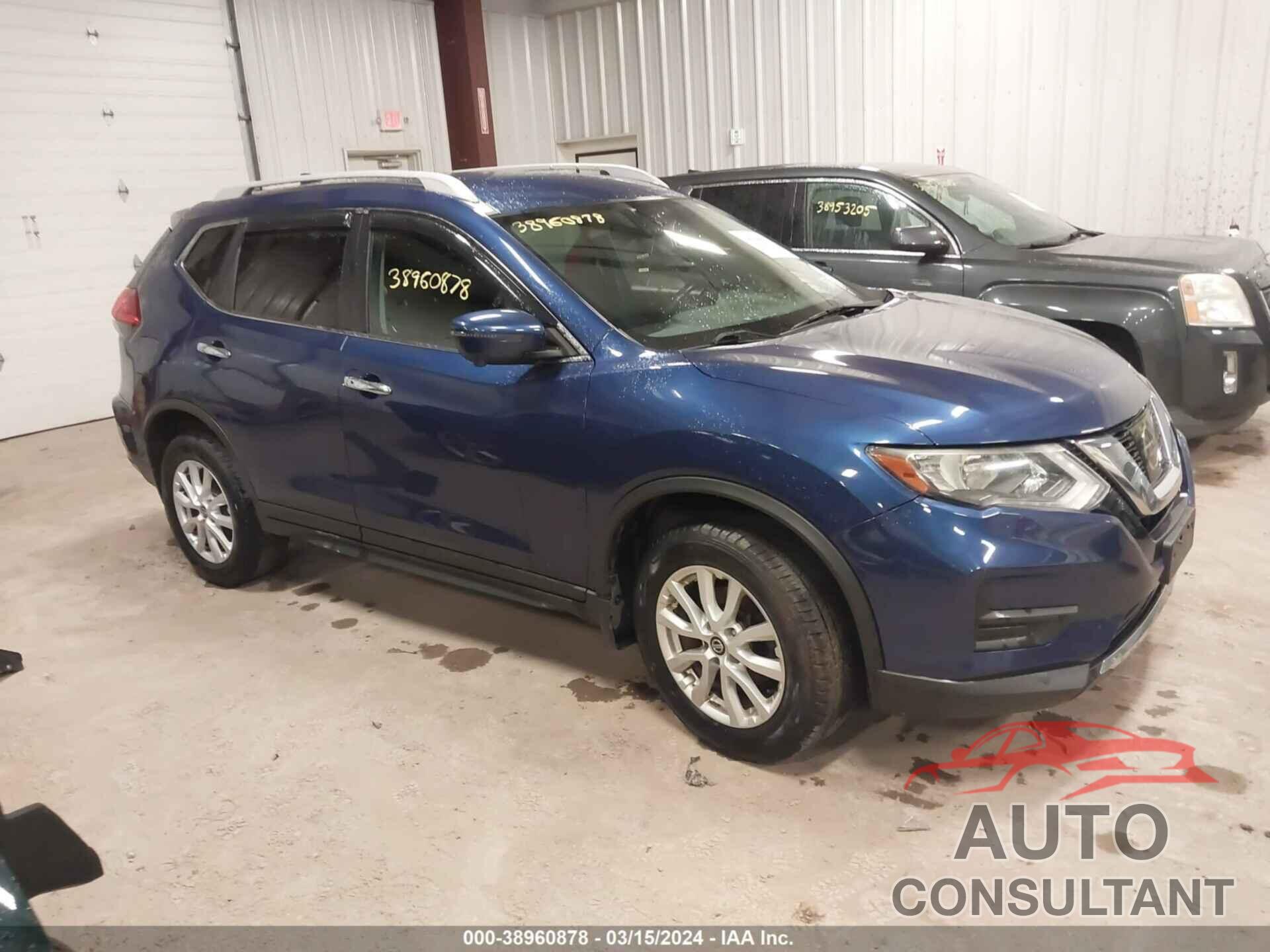 NISSAN ROGUE 2017 - 5N1AT2MV9HC878609