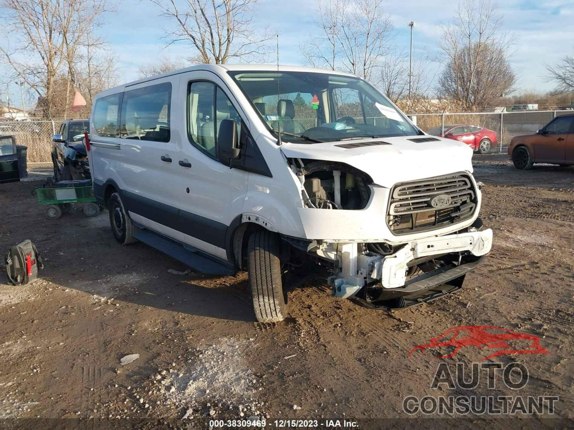 FORD TRANSIT-150 2018 - 1FMZK1YM0JKA57699