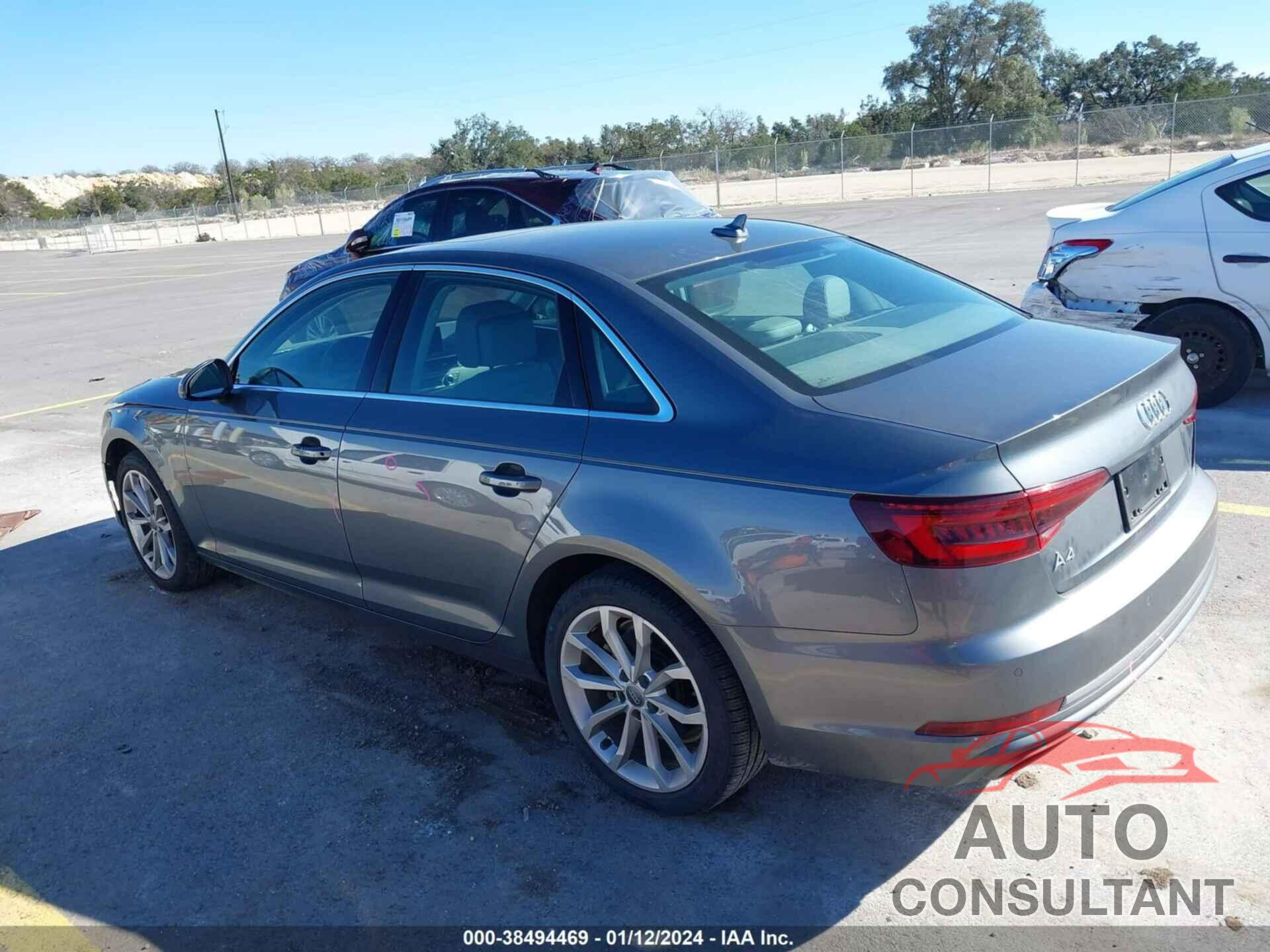 AUDI A4 2019 - WAUHMAF43KA015190