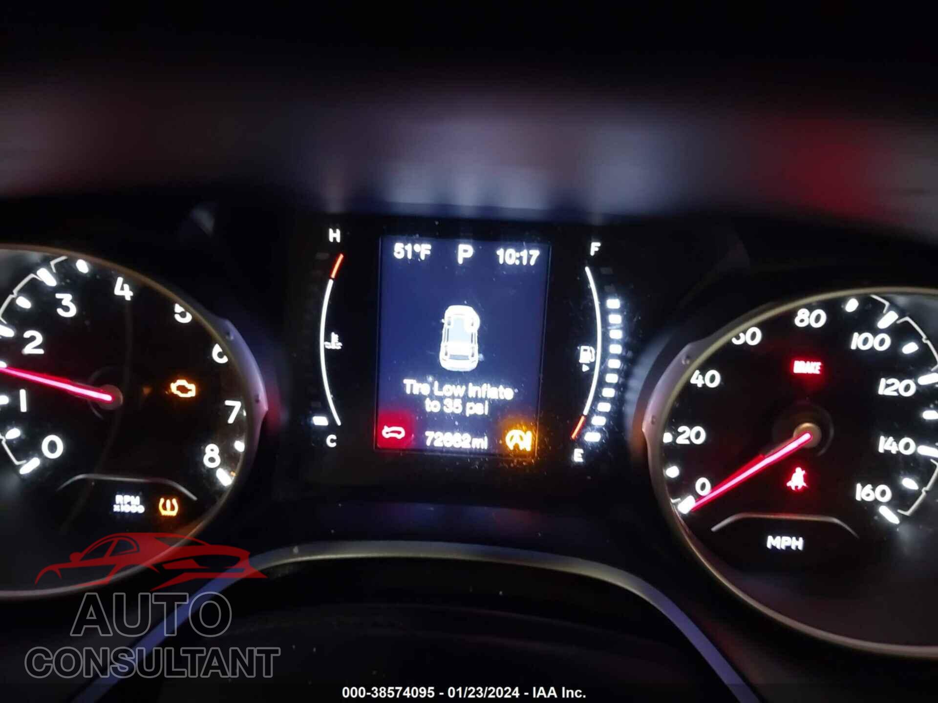 JEEP COMPASS 2019 - 3C4NJDBB8KT682415