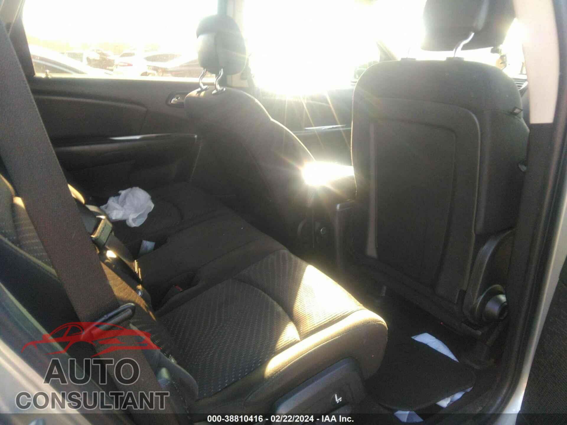 DODGE JOURNEY 2017 - 3C4PDCBG9HT527905