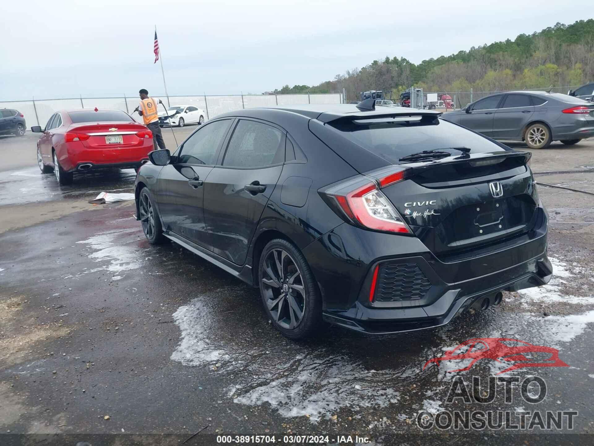 HONDA CIVIC 2018 - SHHFK7H46JU208745