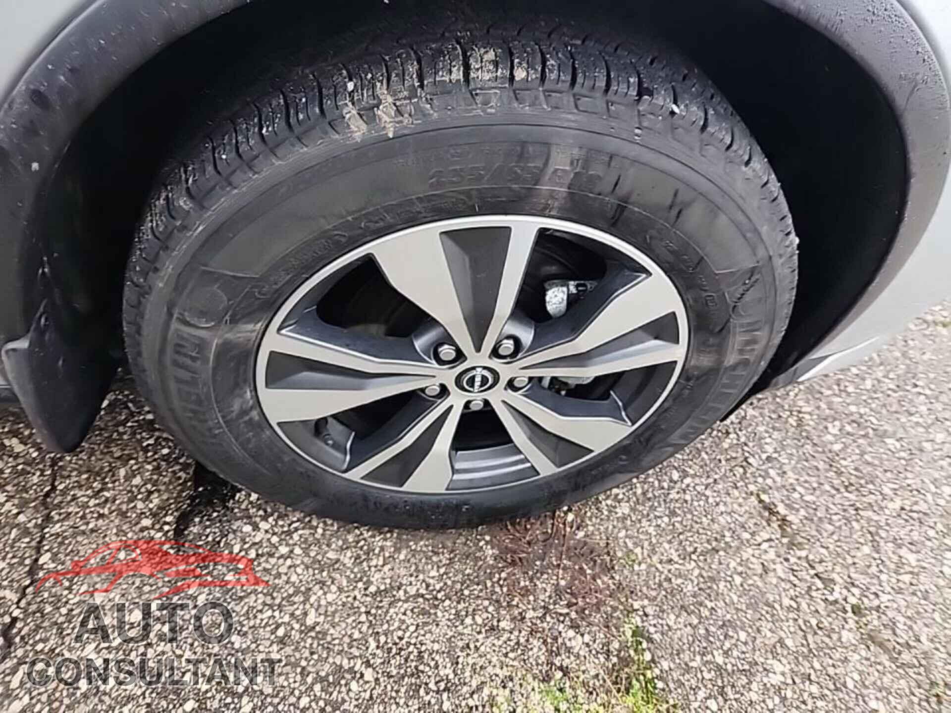 NISSAN MURANO 2023 - 5N1AZ2BS8PC105104