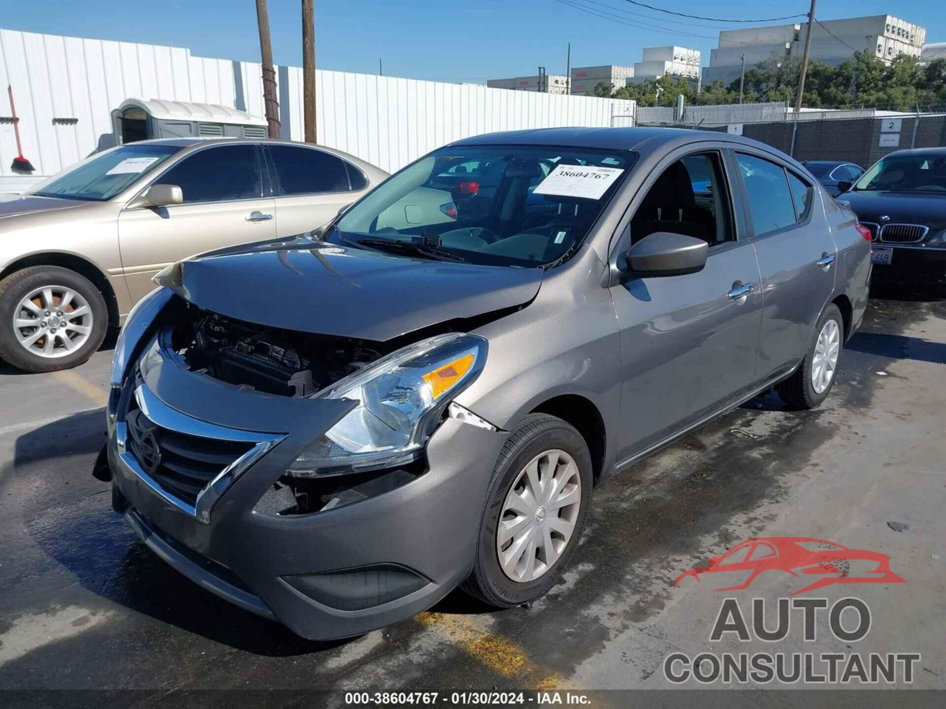 NISSAN VERSA 2017 - 3N1CN7AP8HK440784