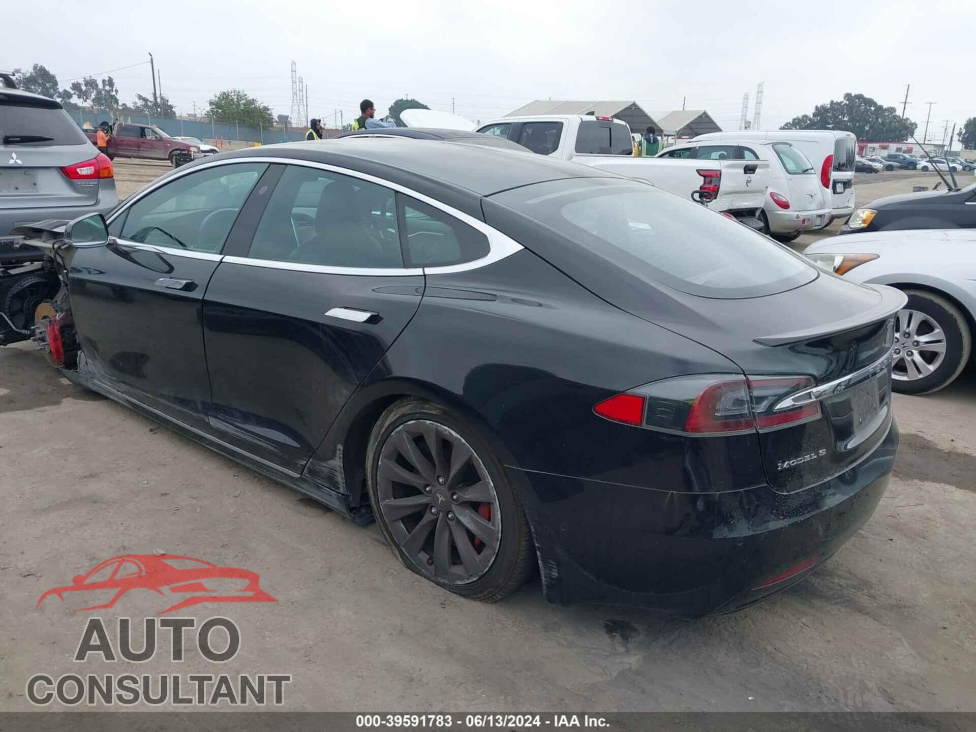 TESLA MODEL S 2018 - 5YJSA1E4XJF247018