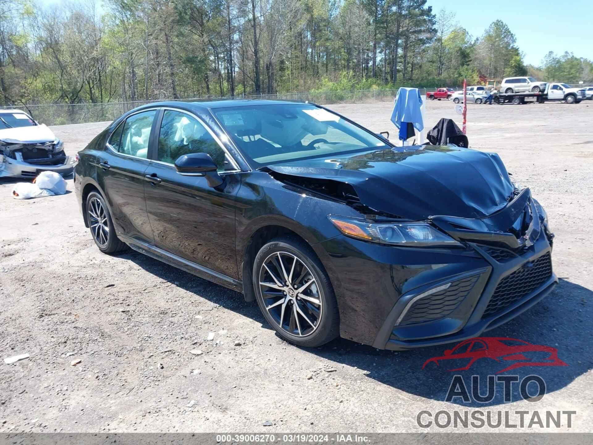 TOYOTA CAMRY 2024 - 4T1G11AK9RU198774