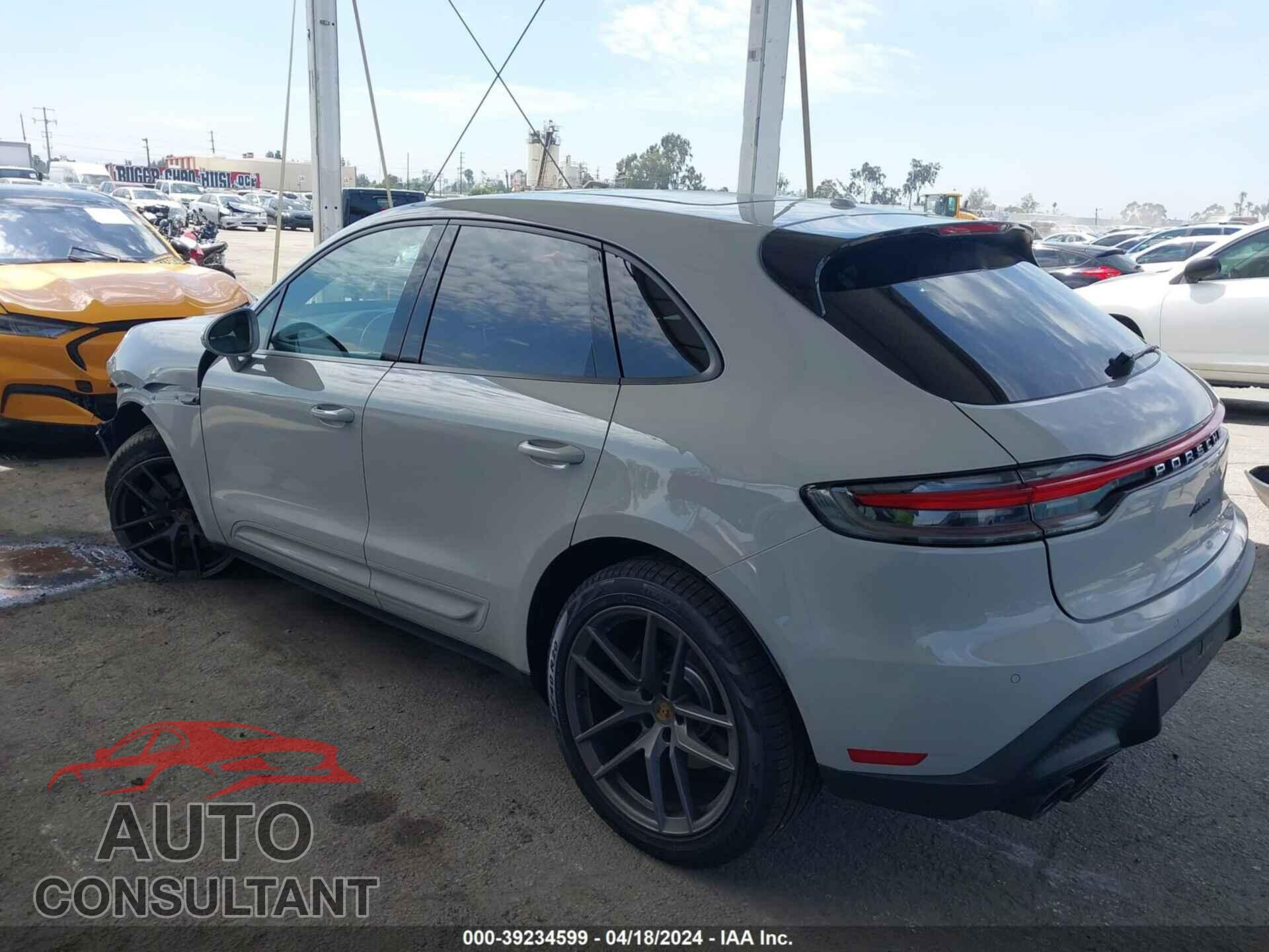 PORSCHE MACAN 2022 - WP1AA2A59NLB01940
