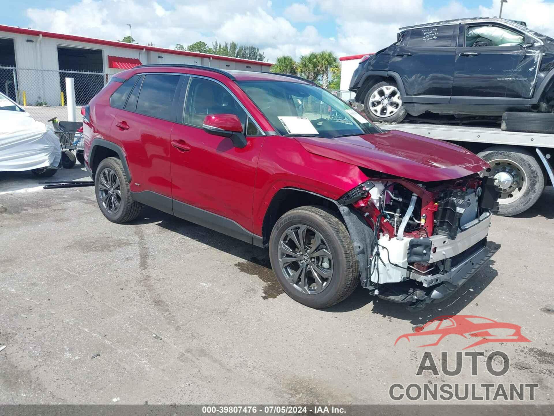 TOYOTA RAV4 2024 - JTMB6RFV0RD124788