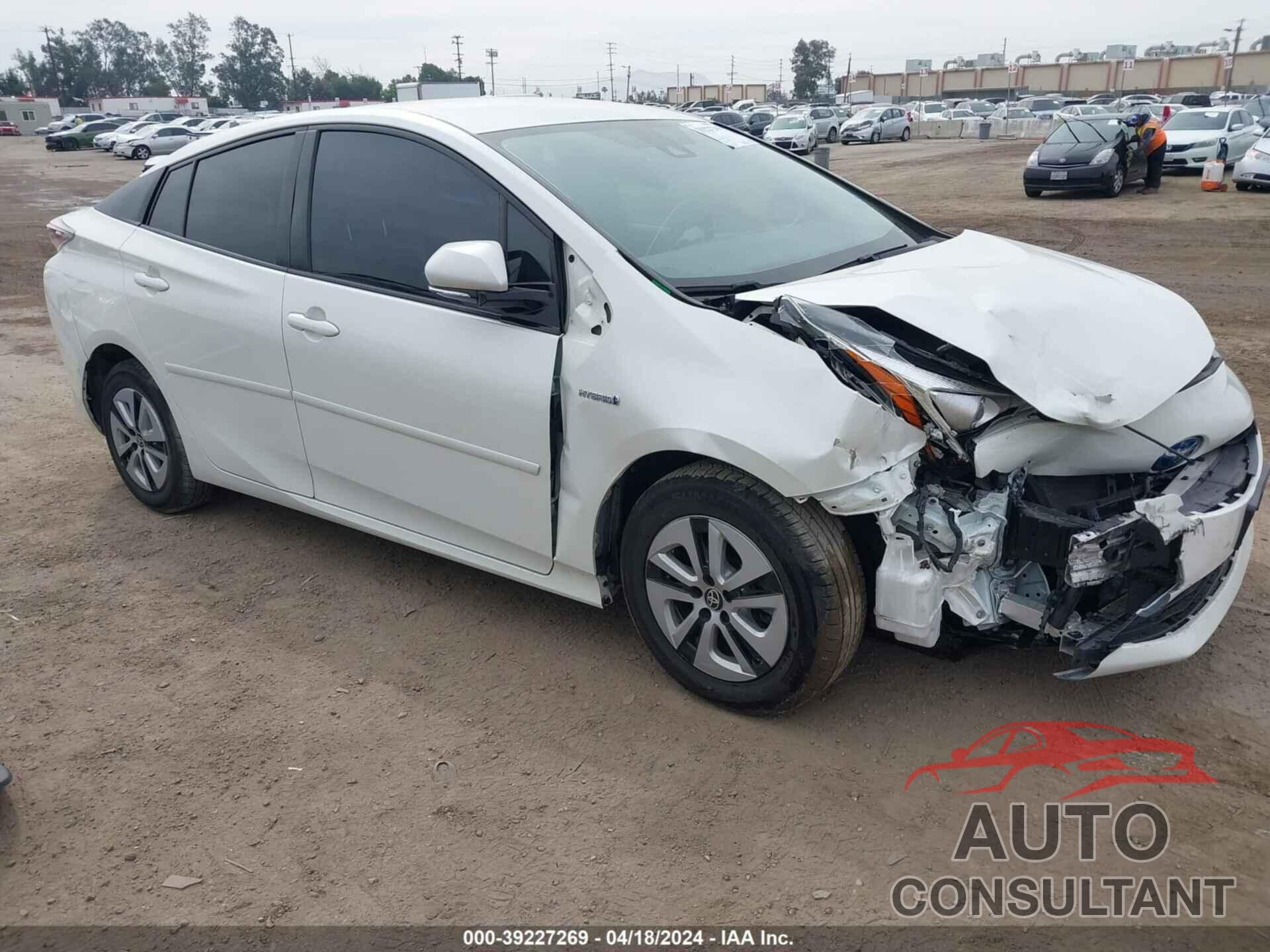 TOYOTA PRIUS 2018 - JTDKBRFU8J3058200