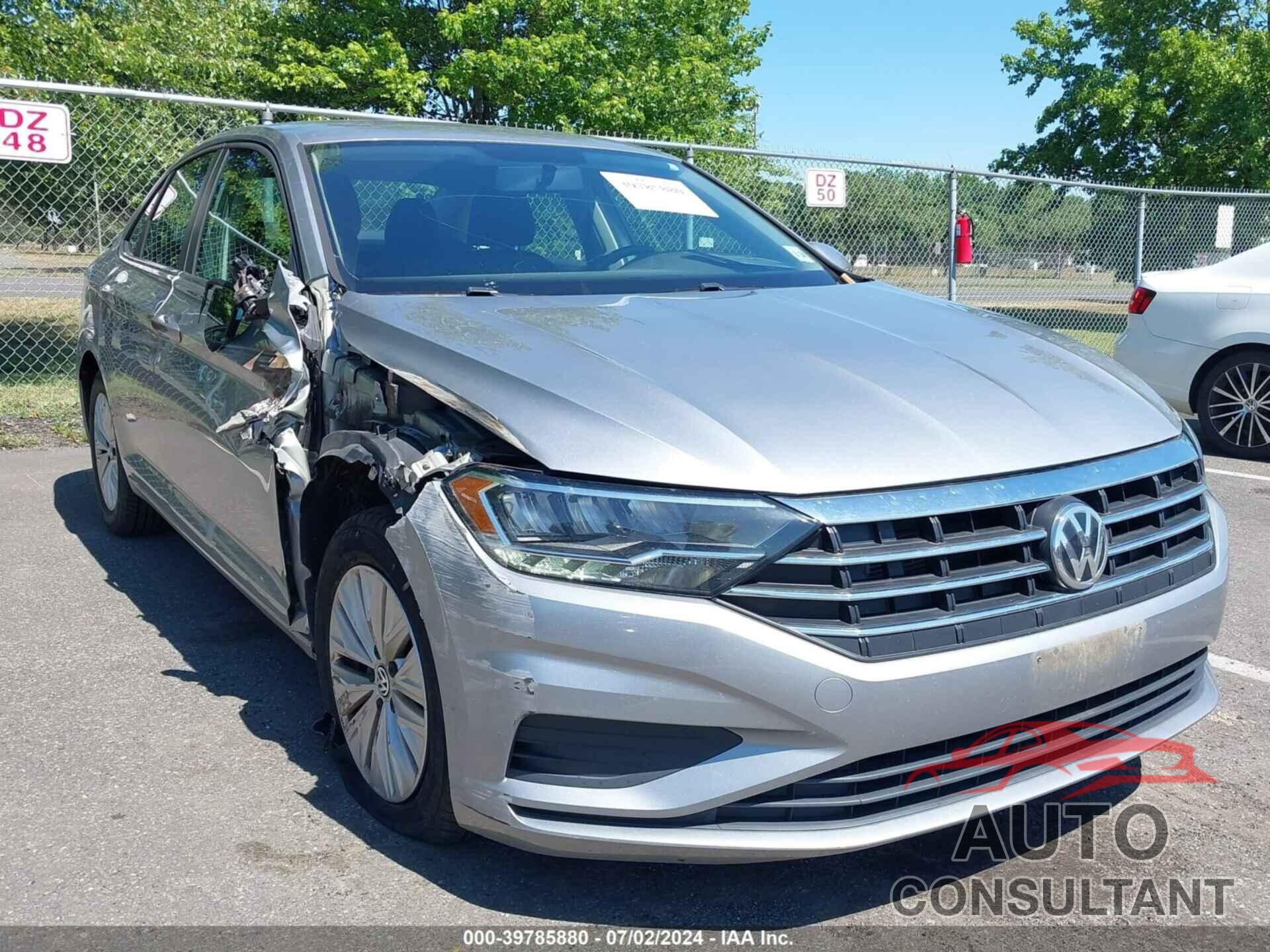 VOLKSWAGEN JETTA 2019 - 3VWC57BU9KM250244