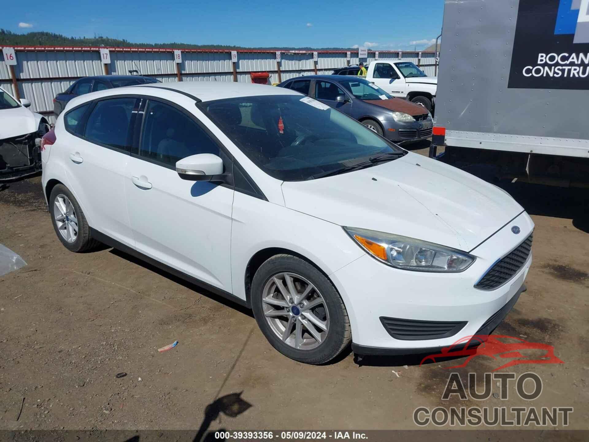 FORD FOCUS 2017 - 1FADP3K20HL315166