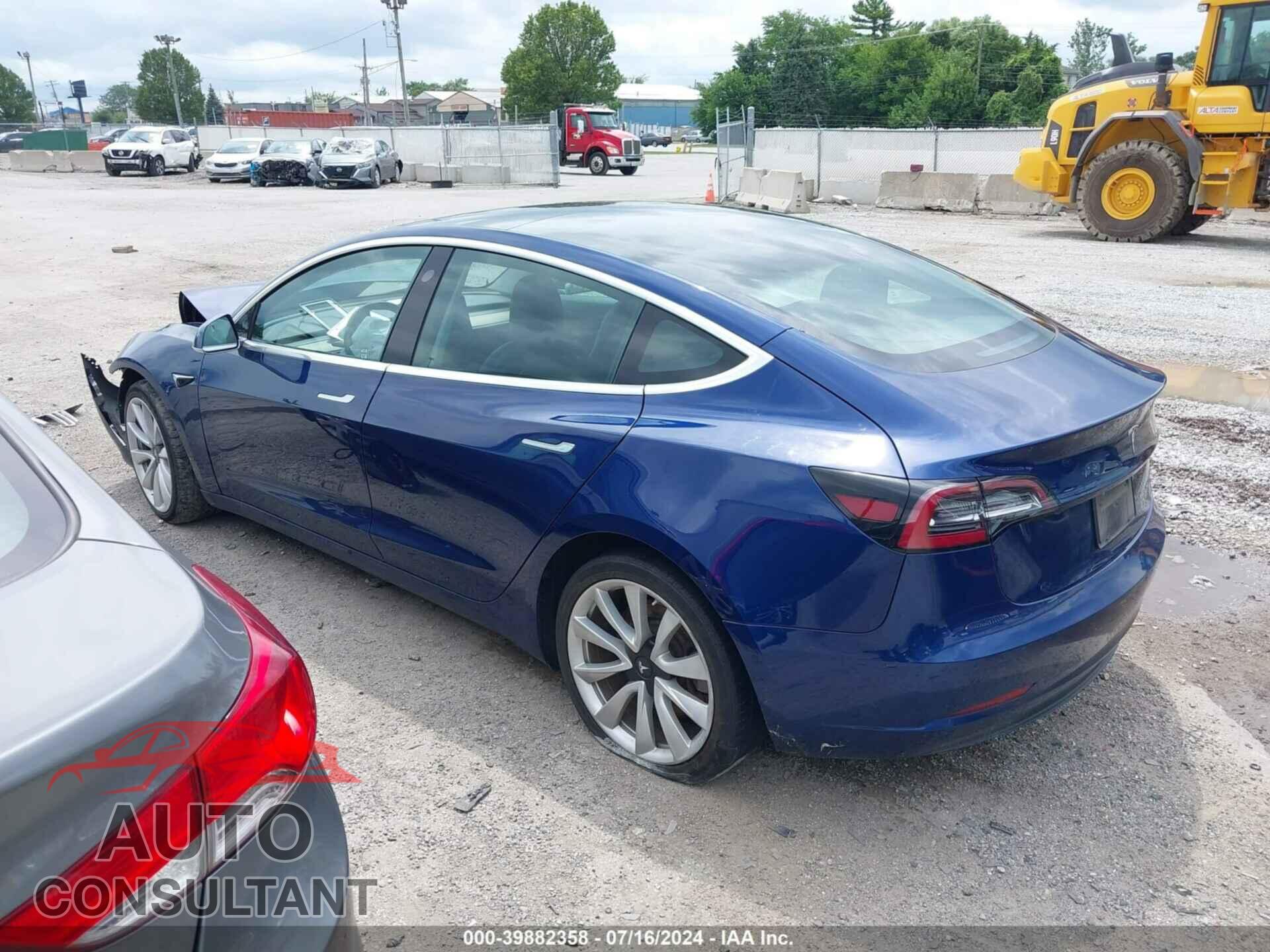TESLA MODEL 3 2019 - 5YJ3E1EB5KF389897