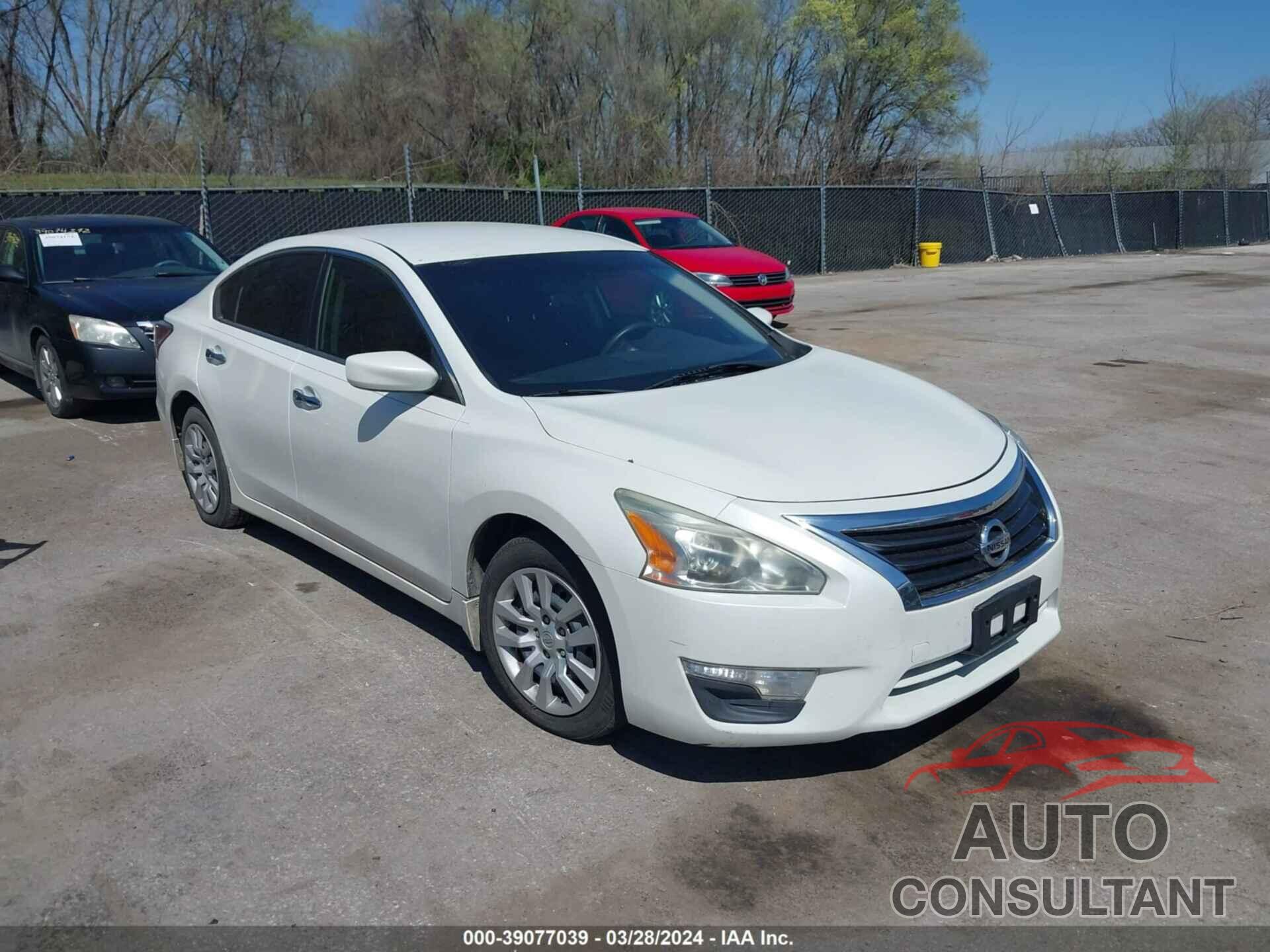 NISSAN ALTIMA 2015 - 1N4AL3AP9FN328124