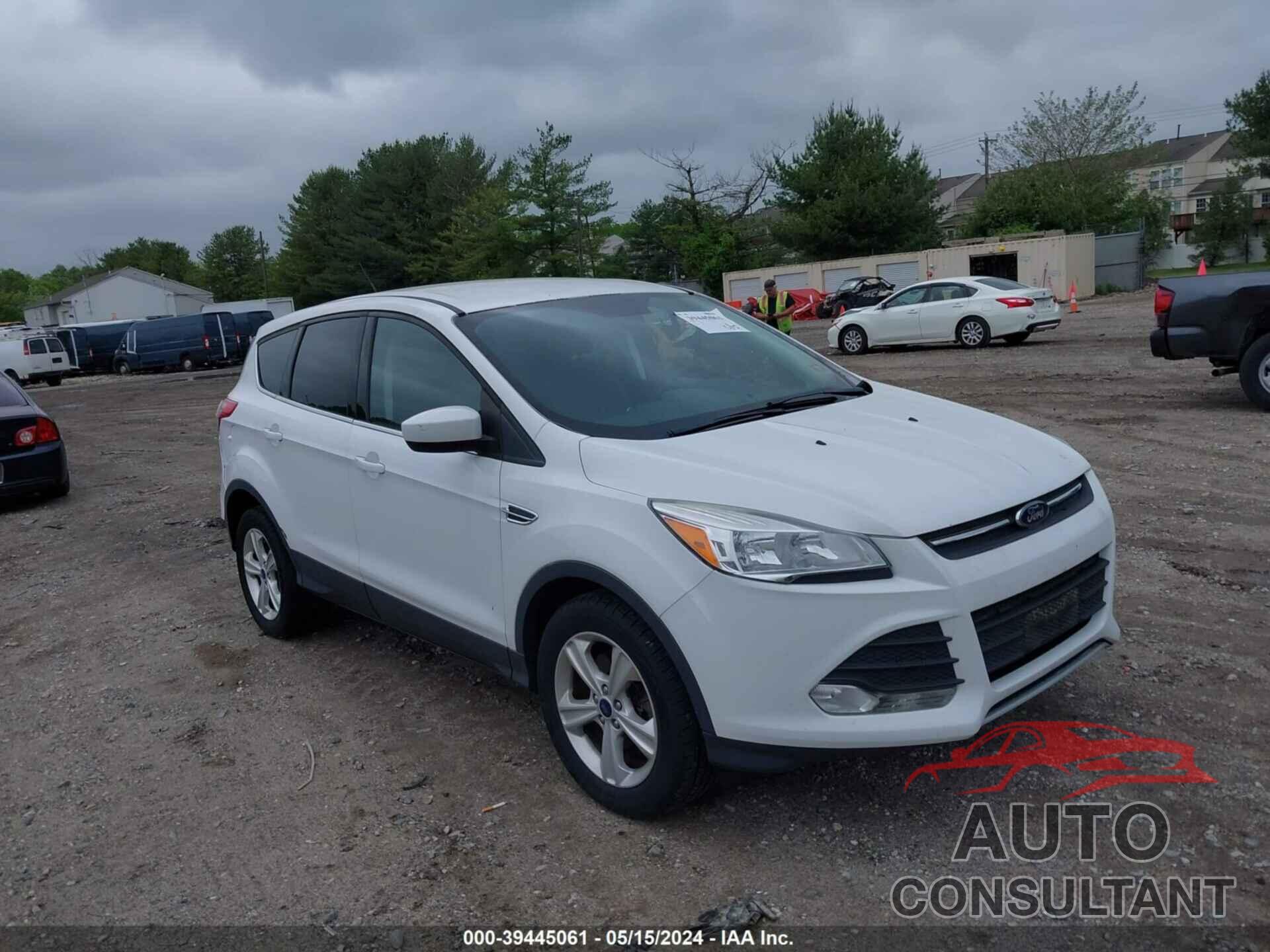 FORD ESCAPE 2016 - 1FMCU9GX9GUB76018