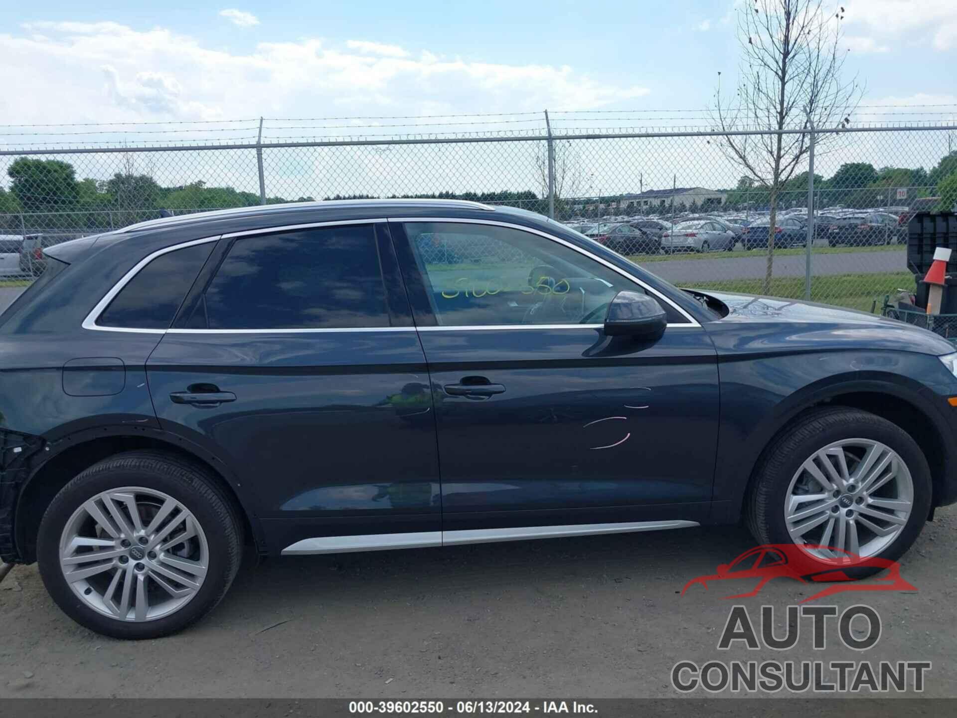 AUDI Q5 2018 - WA1BNAFY6J2038992