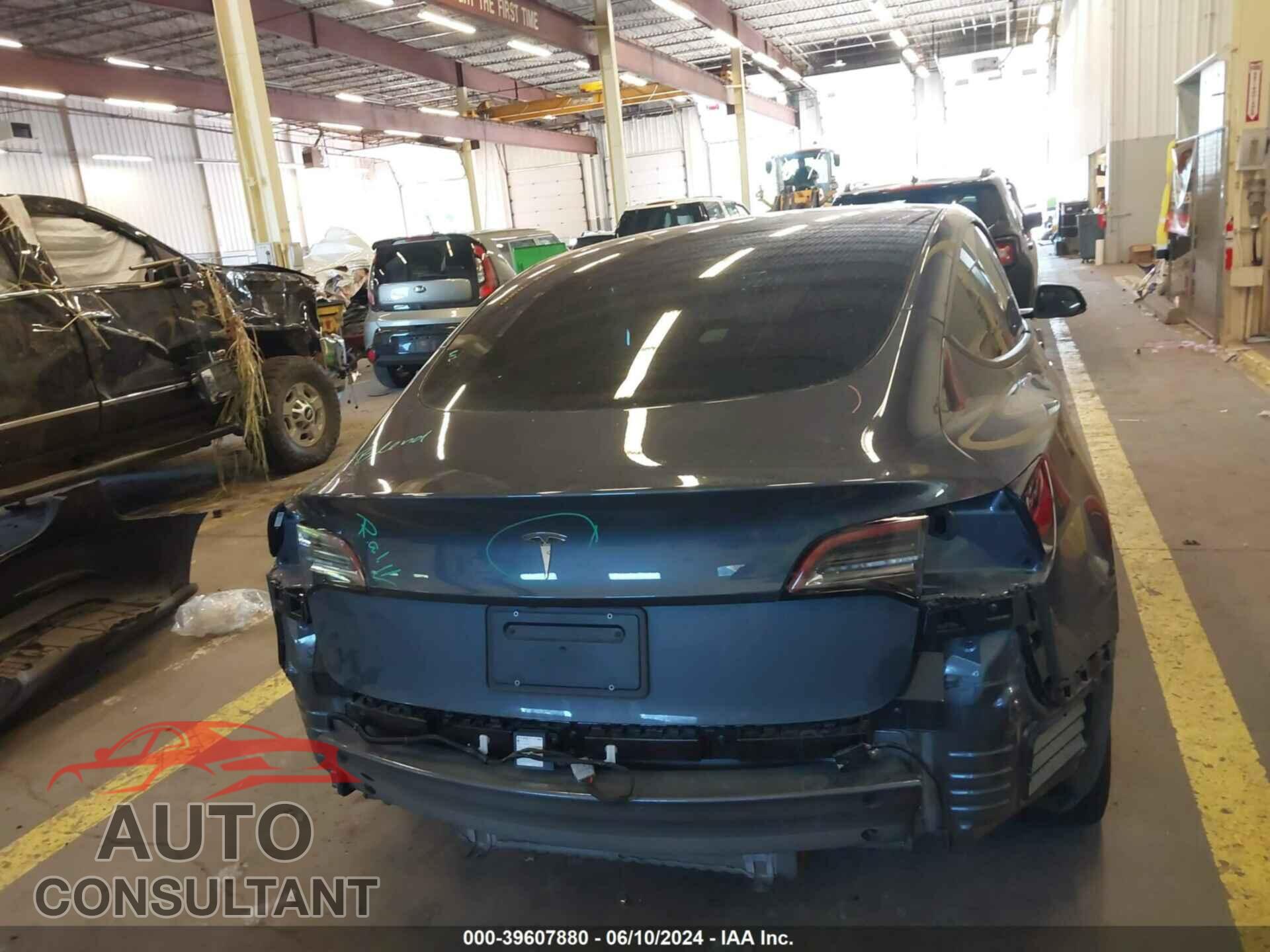 TESLA MODEL 3 2023 - 5YJ3E1EA3PF398080