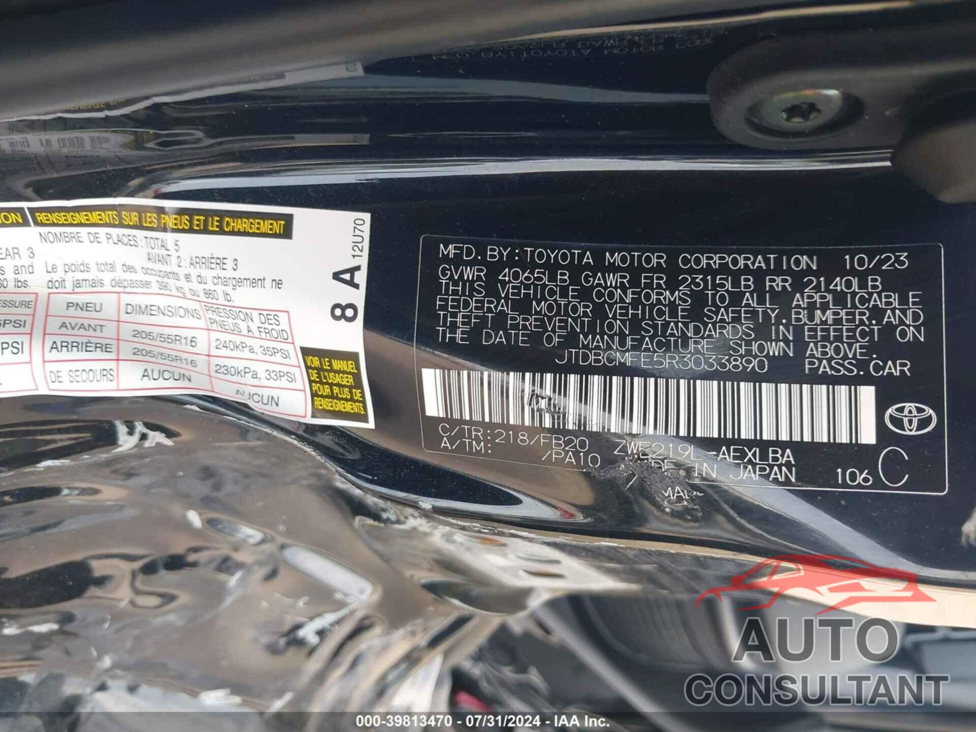 TOYOTA COROLLA 2024 - JTDBCMFE5R3033890