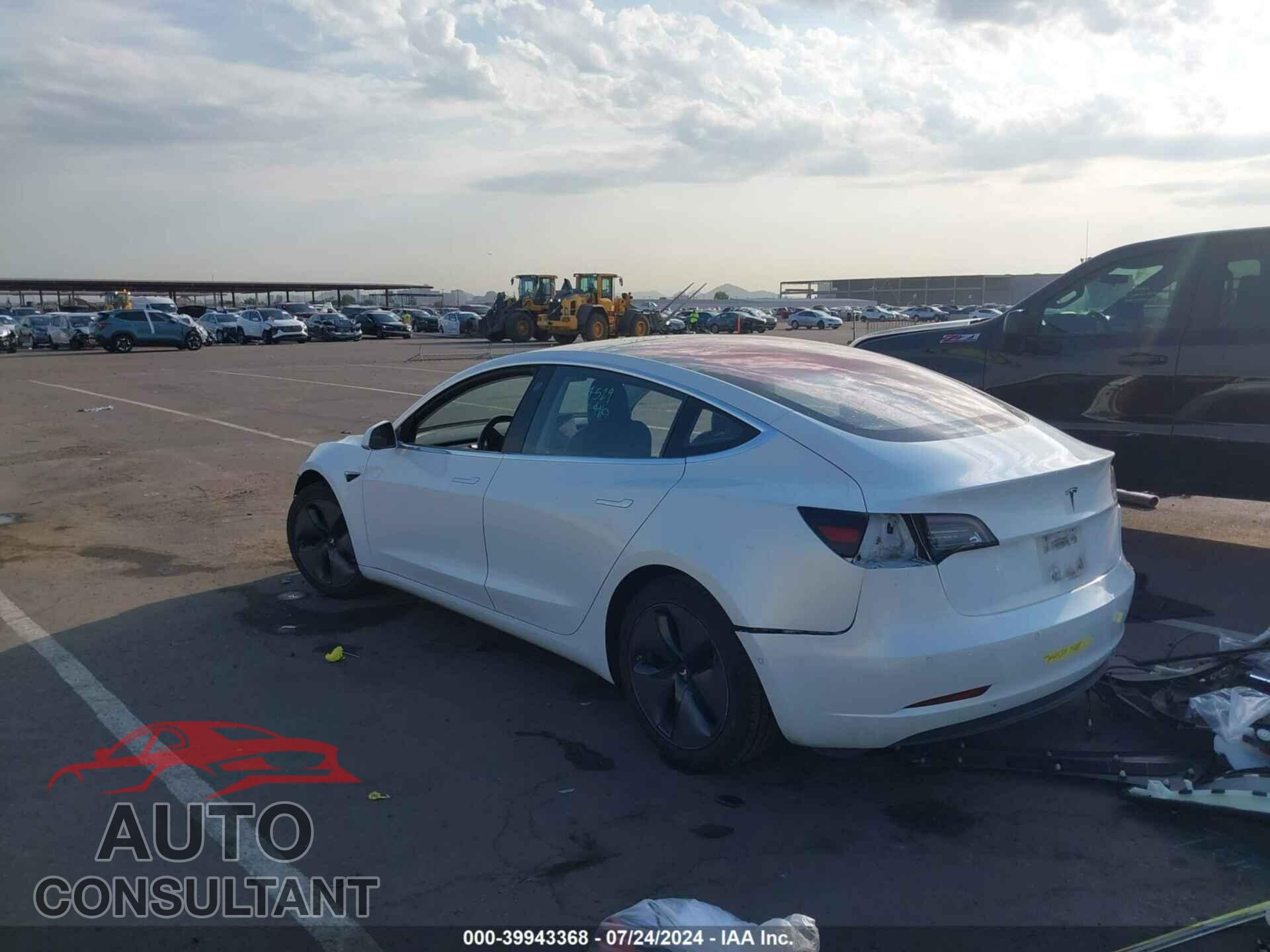 TESLA MODEL 3 2018 - 5YJ3E1EA9JF041171