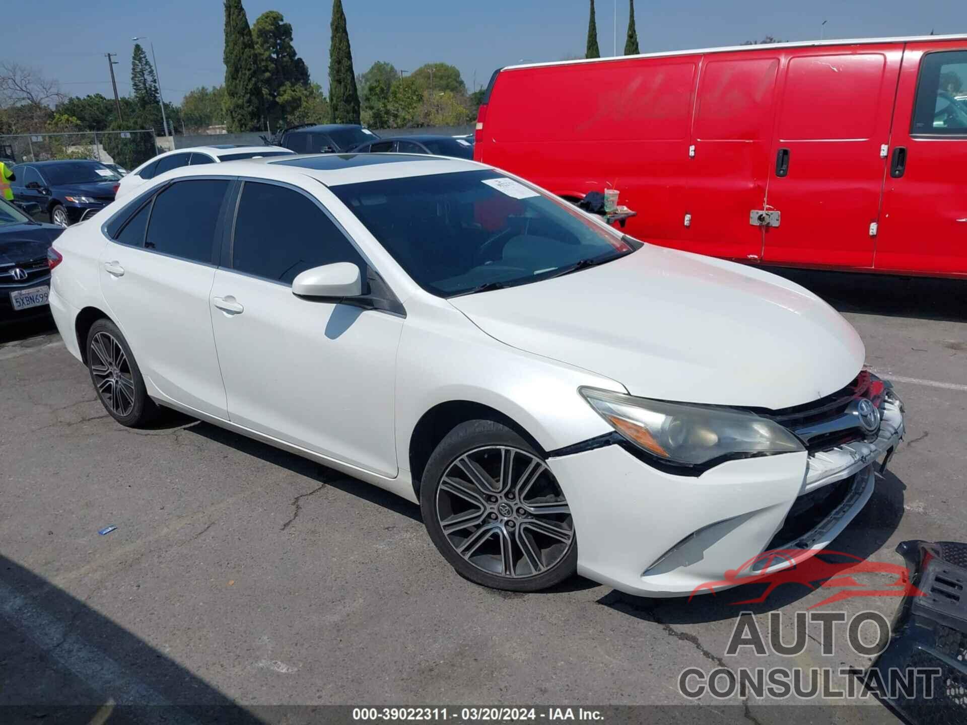 TOYOTA CAMRY 2016 - 4T1BF1FK3GU550426