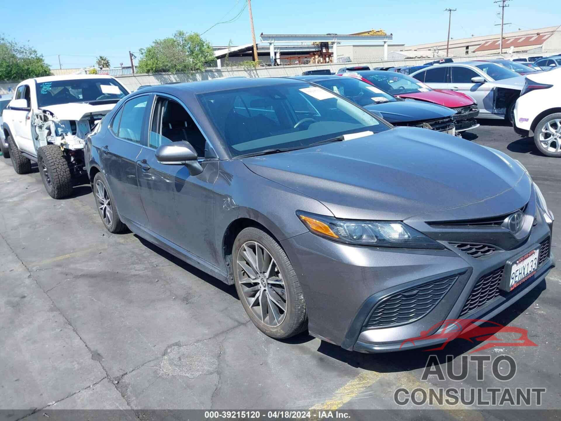 TOYOTA CAMRY 2023 - 4T1G11AK4PU761291