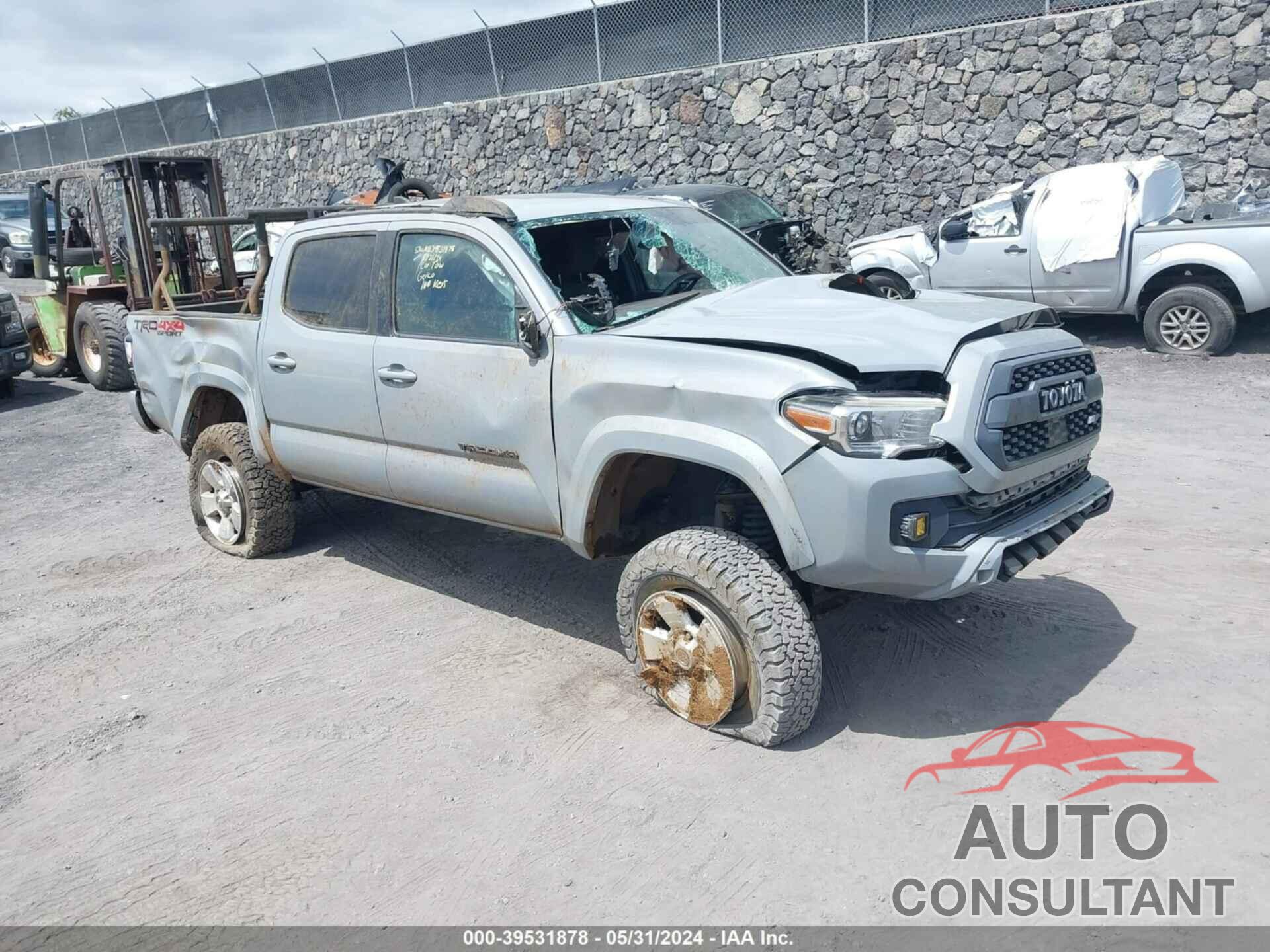 TOYOTA TACOMA 2019 - 3TMCZ5AN7KM260812