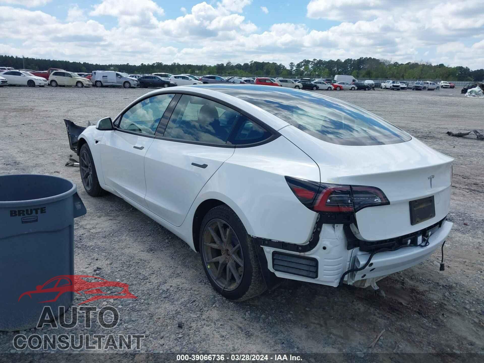 TESLA MODEL 3 2023 - 5YJ3E1EA0PF406572