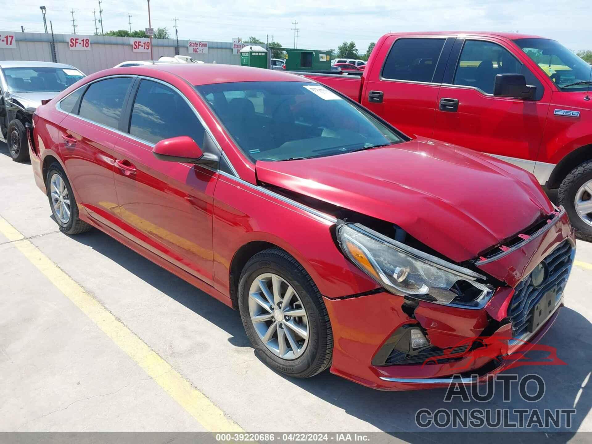 HYUNDAI SONATA 2018 - 5NPE24AA7JH713187