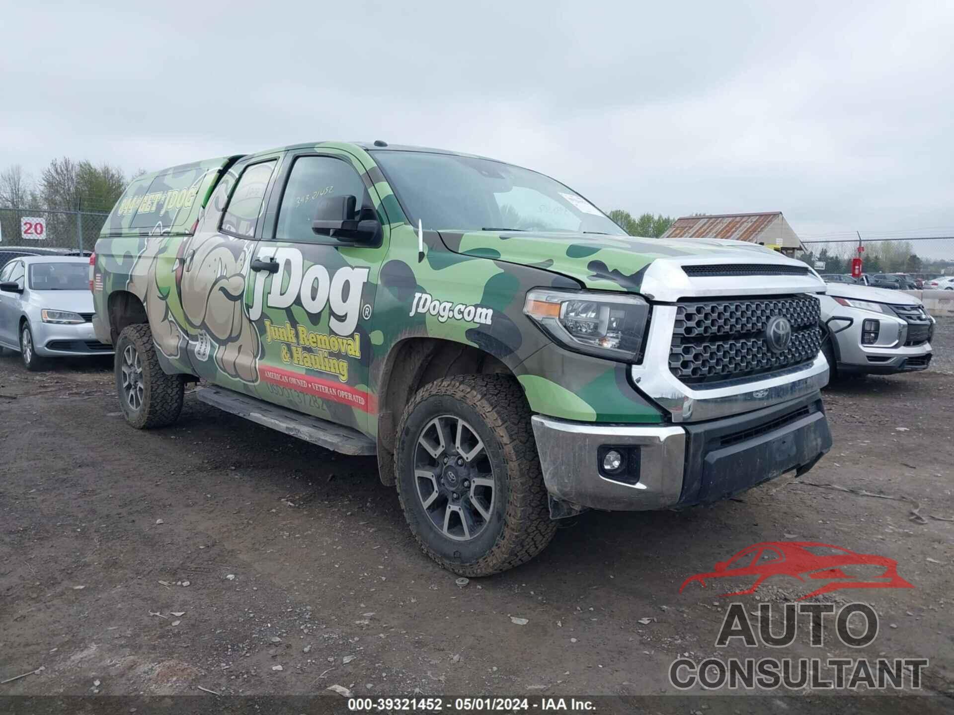 TOYOTA TUNDRA 2018 - 5TFUY5F10JX693930