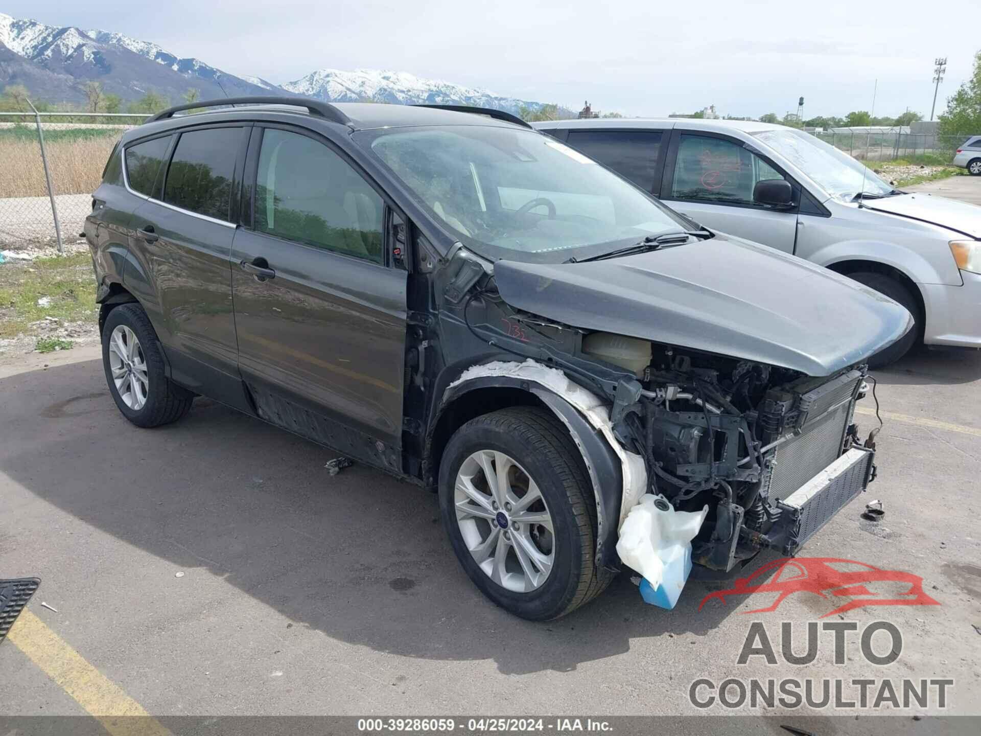 FORD ESCAPE 2018 - 1FMCU9GD5JUD07815