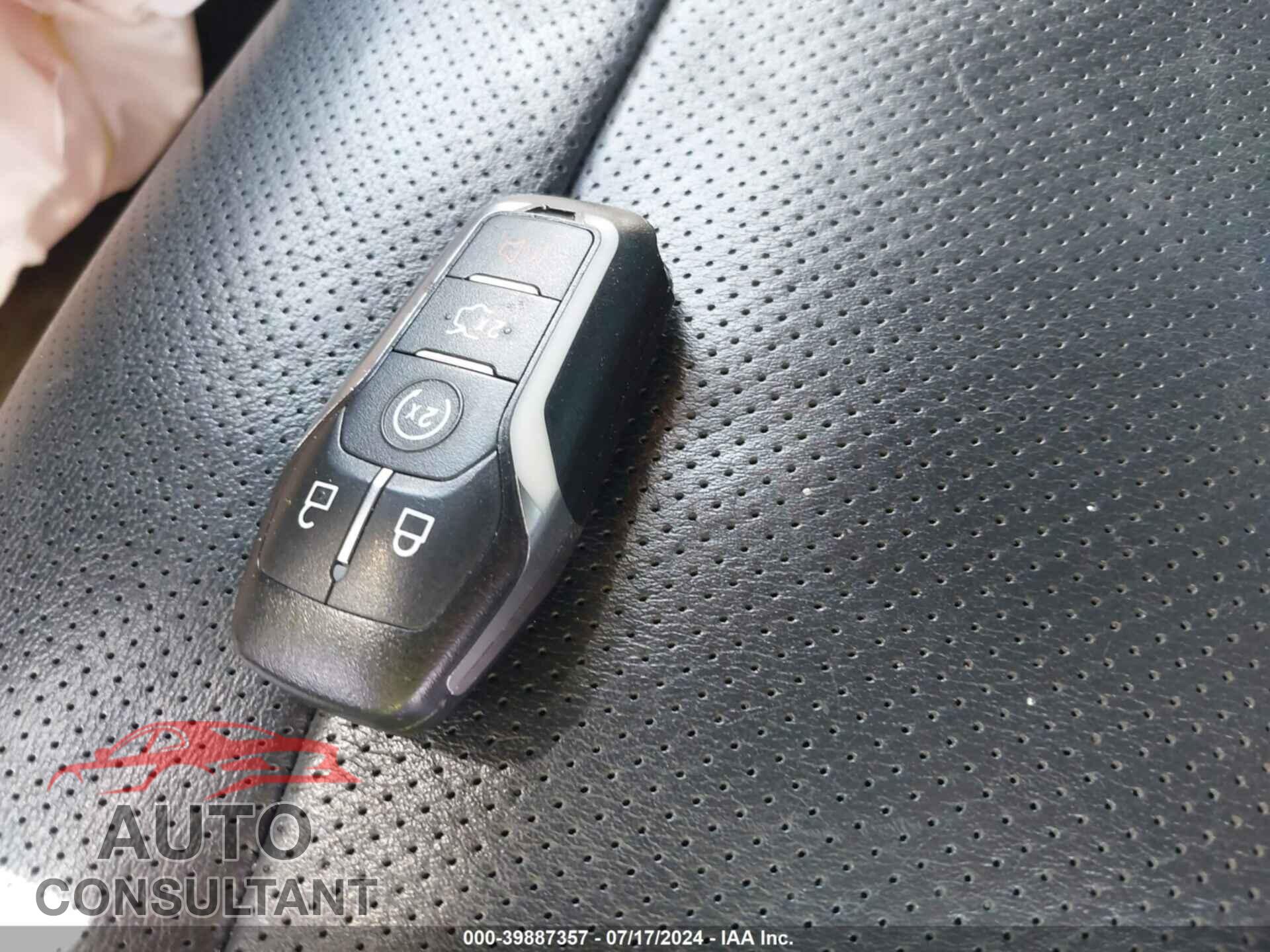 FORD MUSTANG 2017 - 1FA6P8TH3H5293225