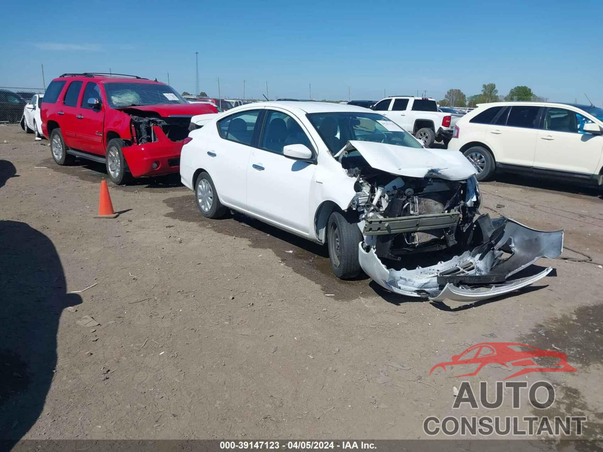 NISSAN VERSA 2016 - 3N1CN7AP0GL821828