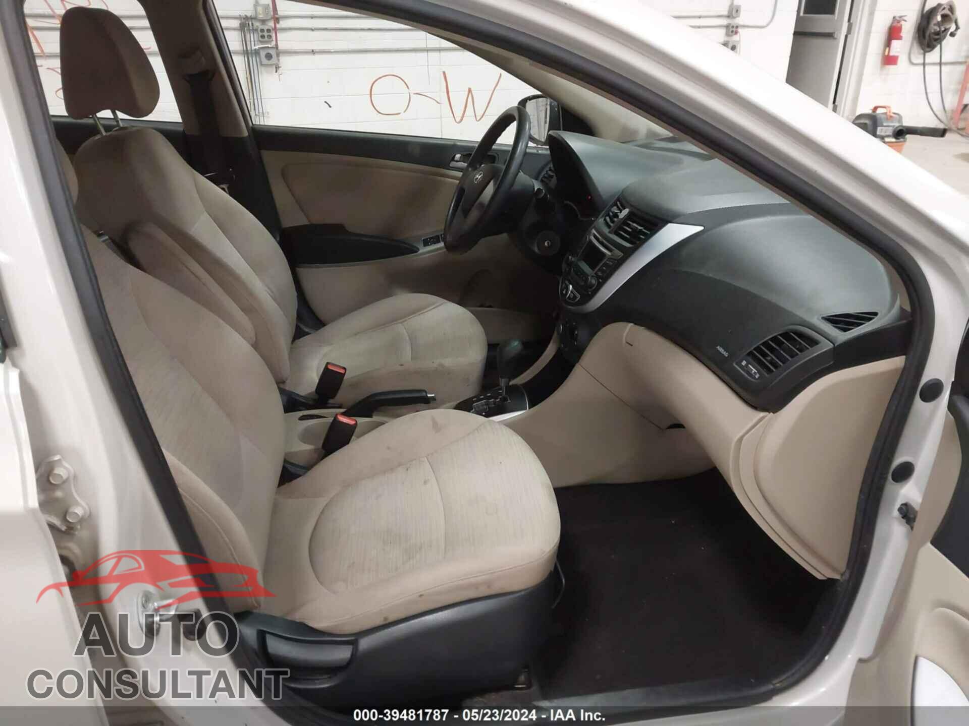 HYUNDAI ACCENT 2017 - KMHCT4AE4HU239346