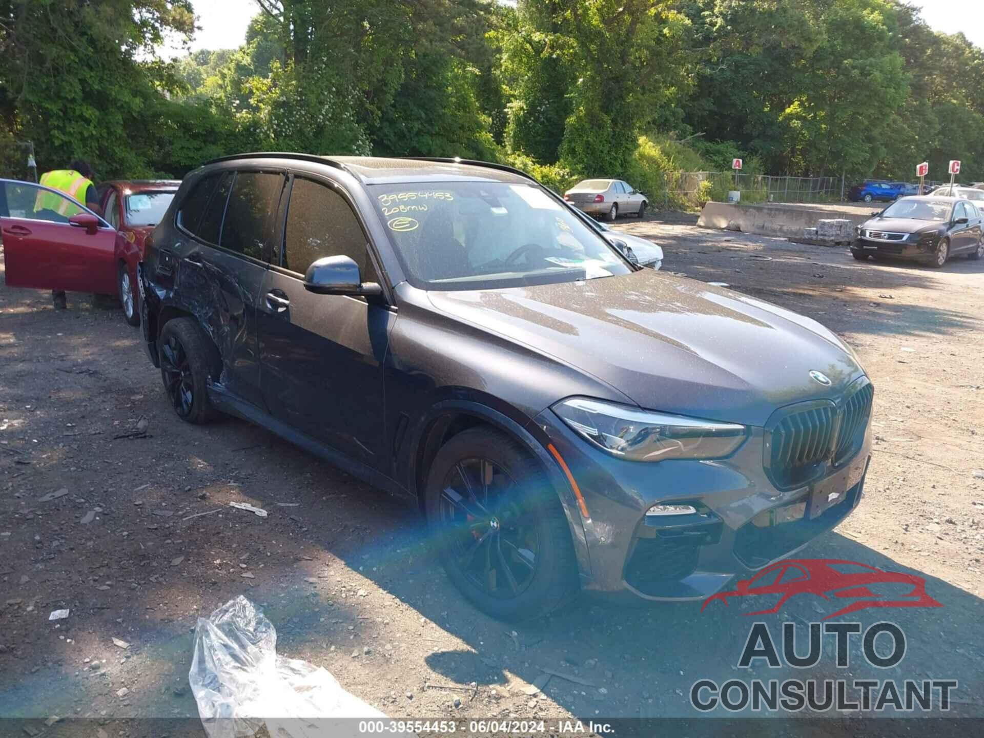 BMW X5 2020 - 5UXCR6C01L9C56019