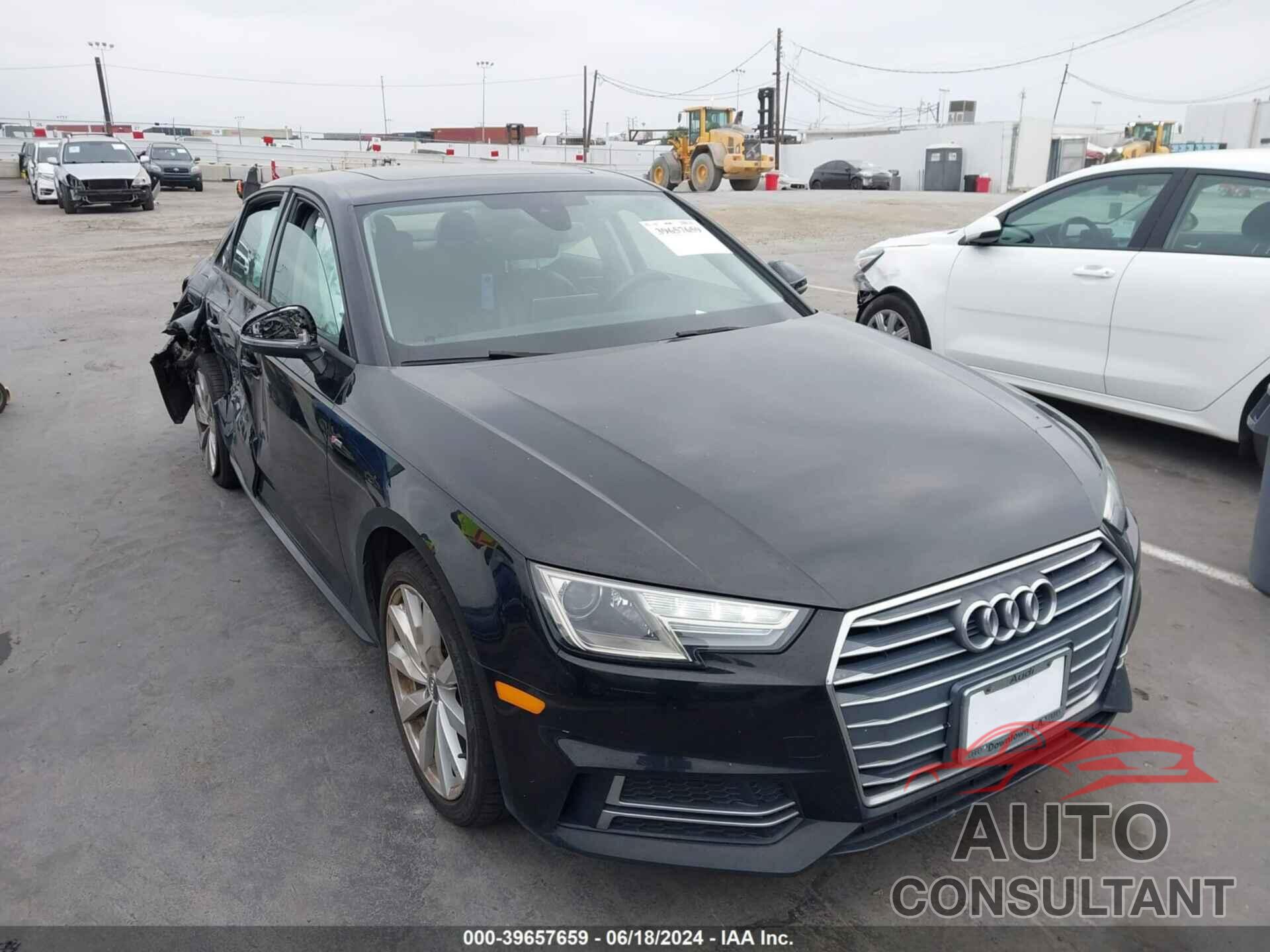 AUDI A4 2018 - WAUKMAF43JN019611