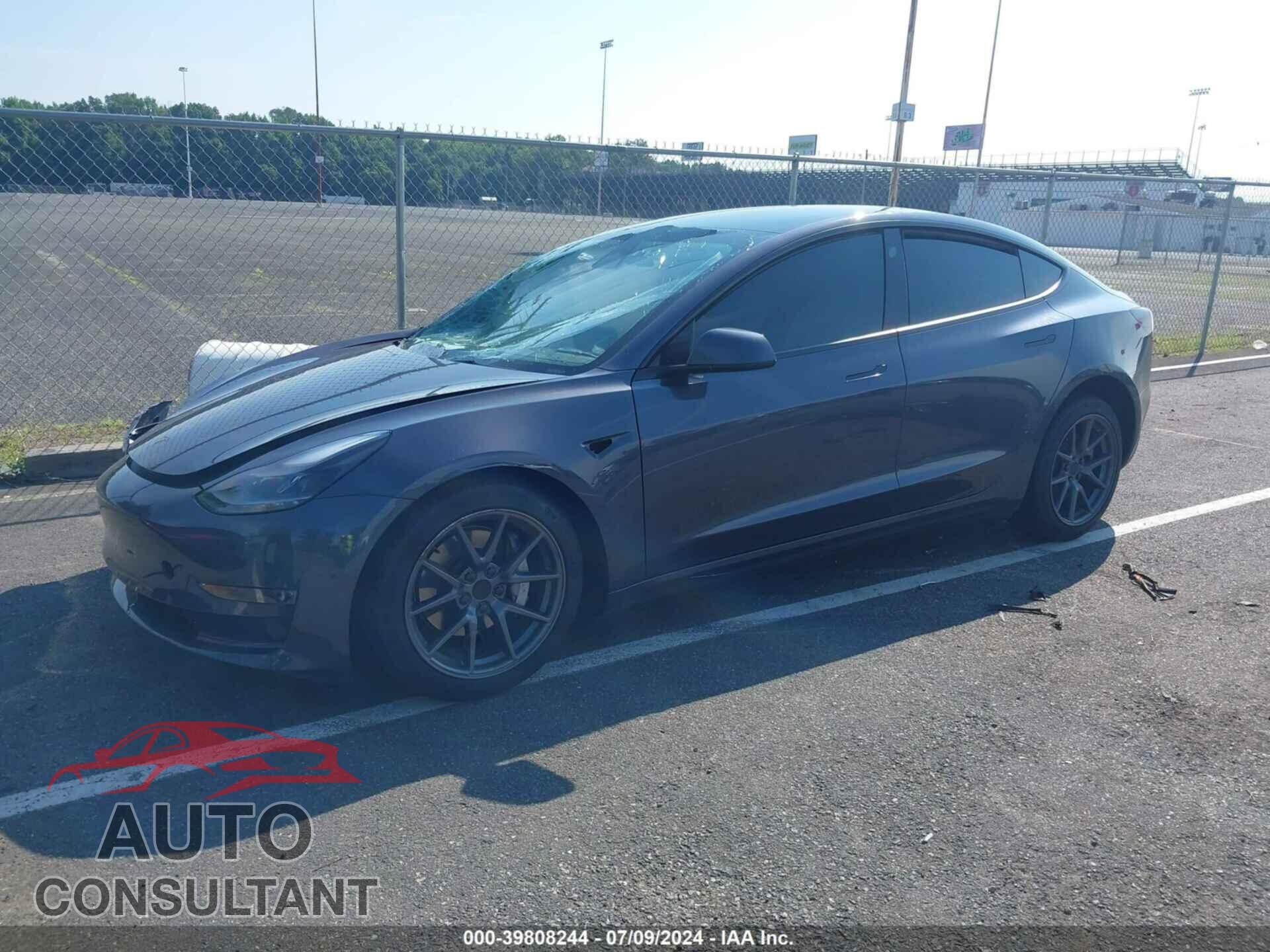 TESLA MODEL 3 2023 - 5YJ3E1EBXPF627752