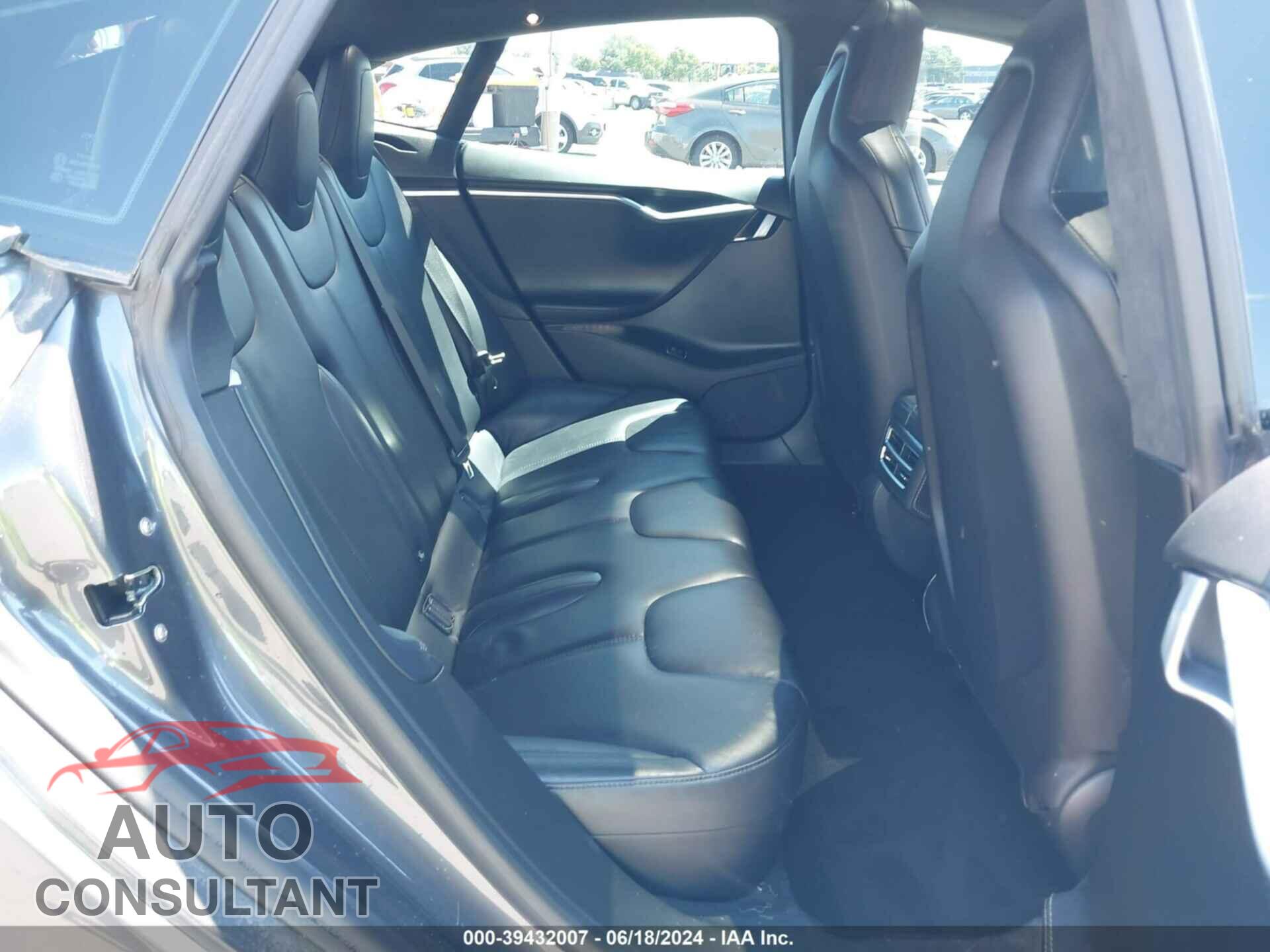 TESLA MODEL S 2016 - 5YJSA1E46GF130335