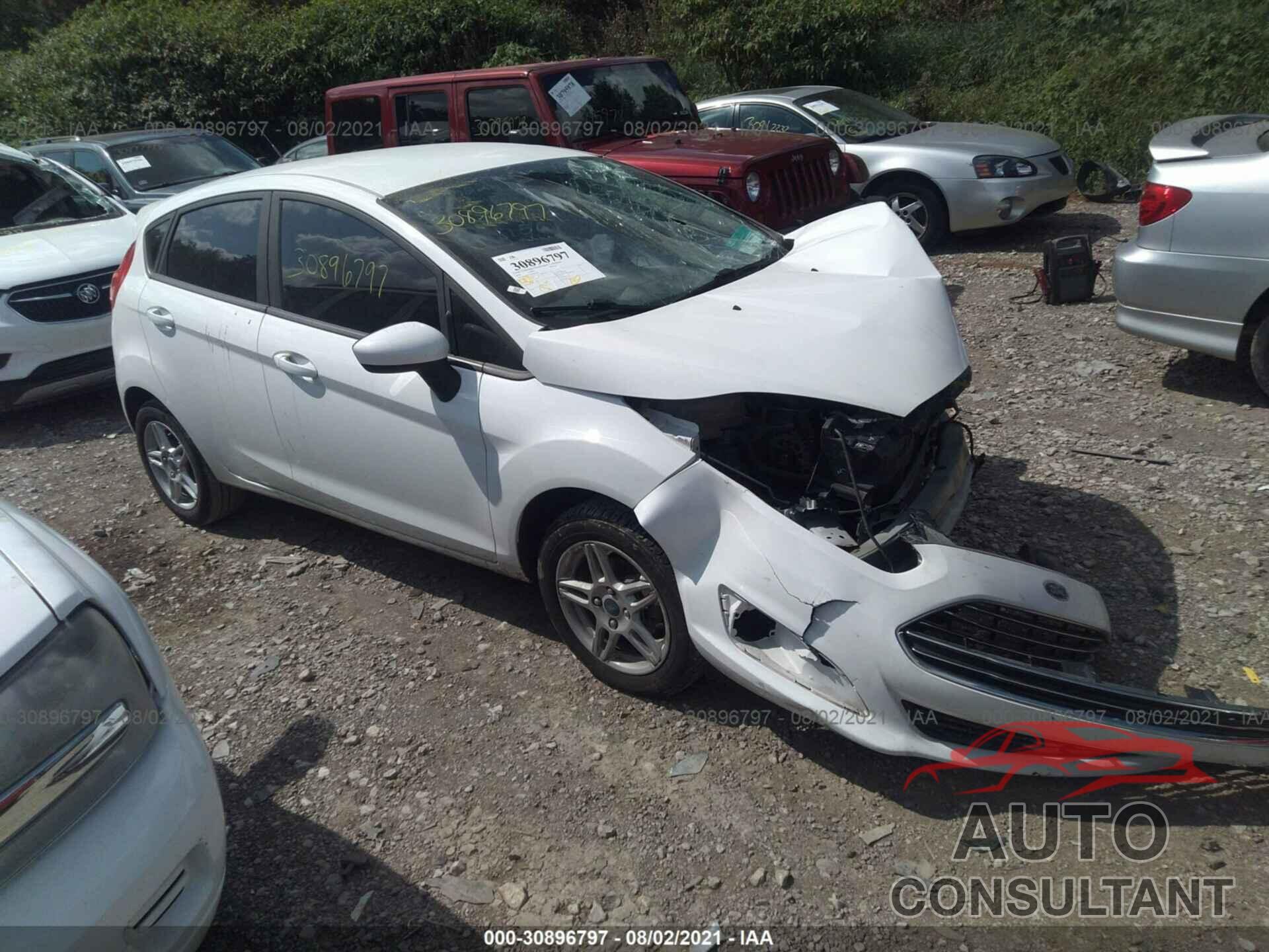 FORD FIESTA 2018 - 3FADP4EJ7JM128150