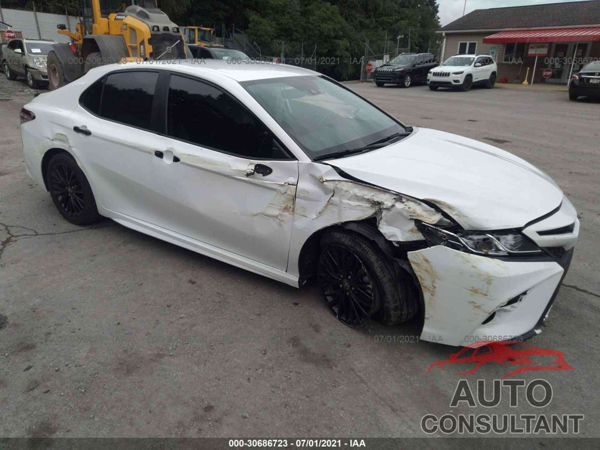 TOYOTA CAMRY 2020 - 4T1G11AK9LU396942