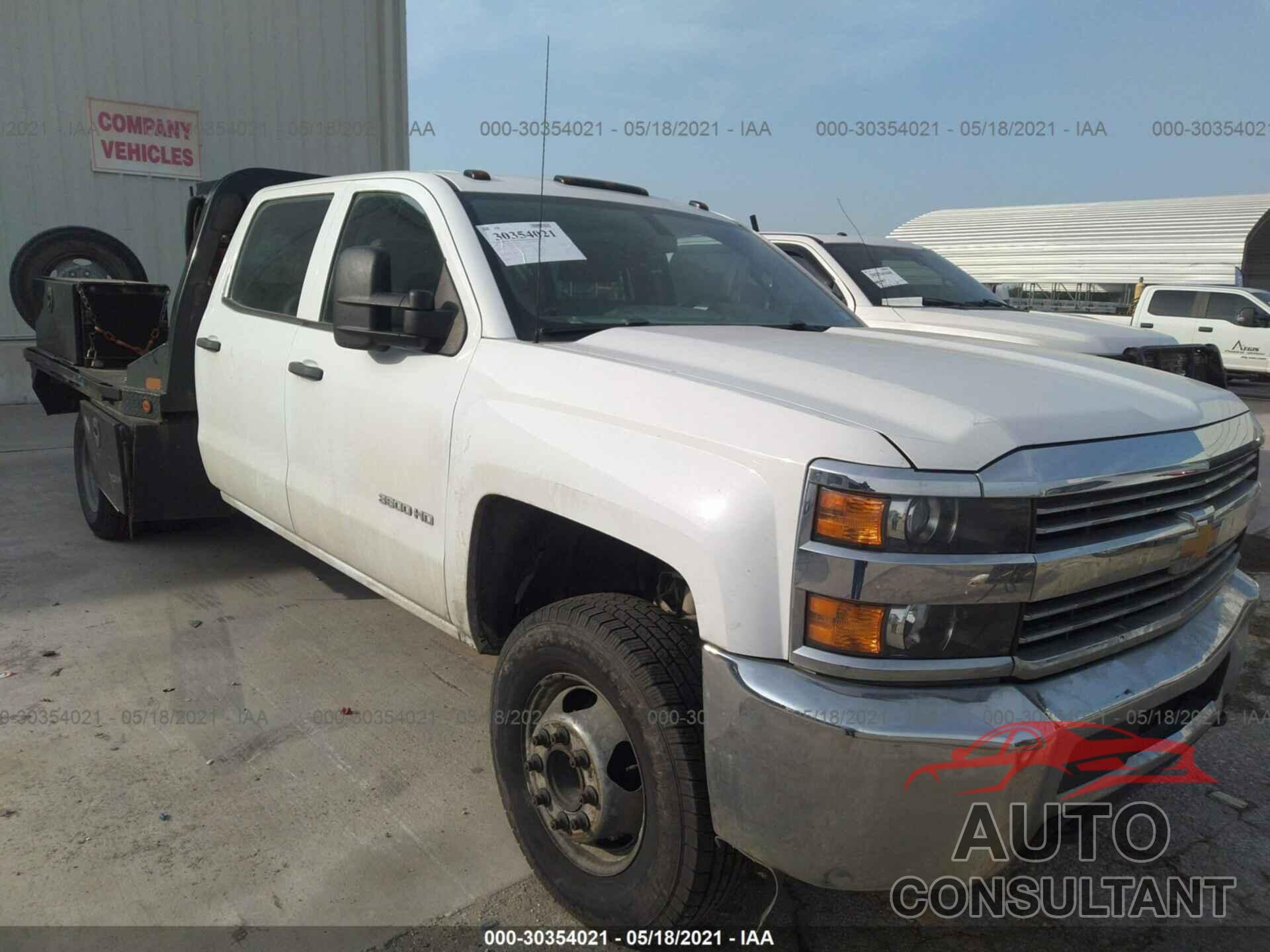 CHEVROLET SILVERADO 3500HD 2017 - 1GB4CYCG3HF110036