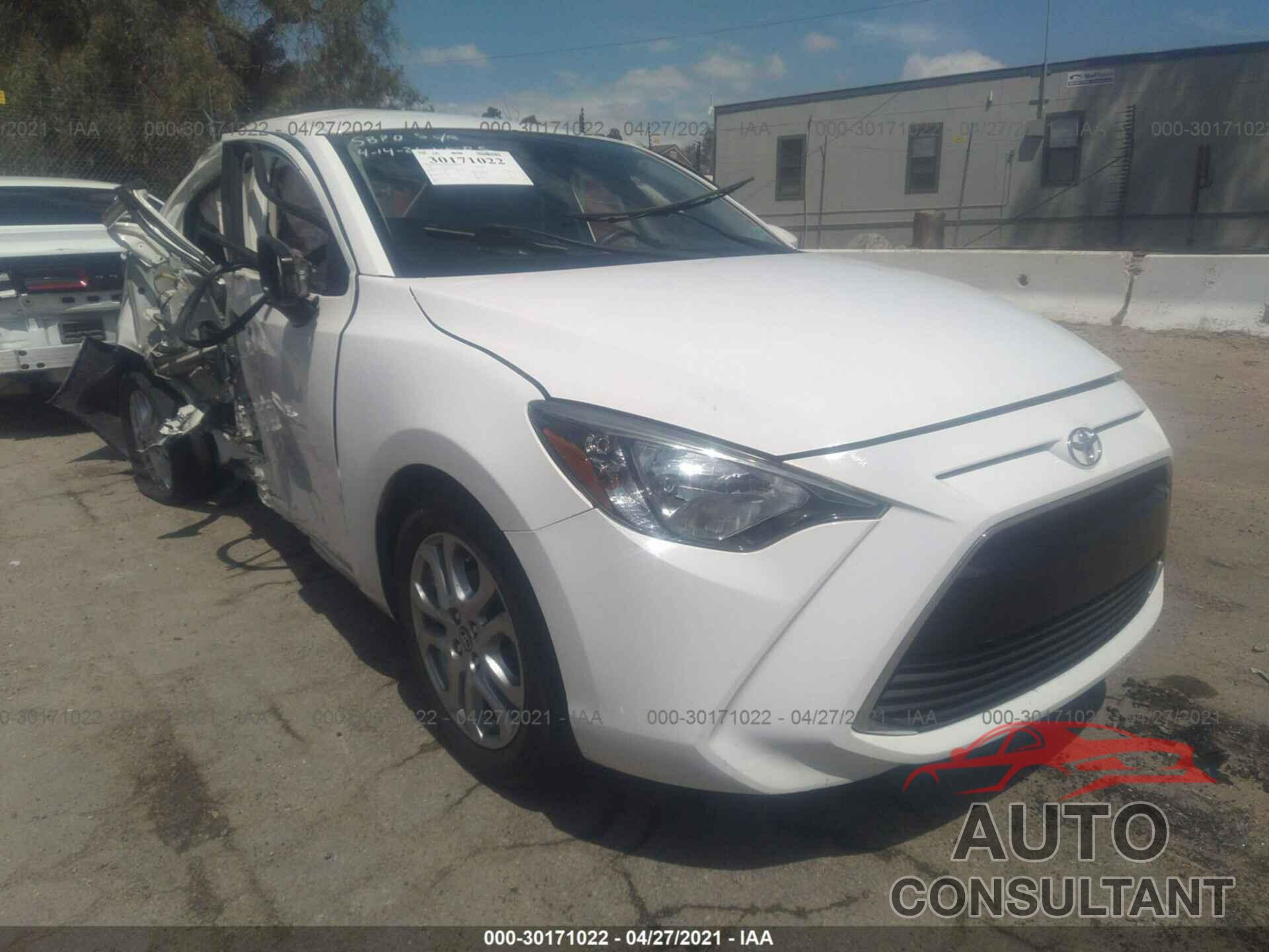 TOYOTA YARIS IA 2017 - 3MYDLBYV7HY158701