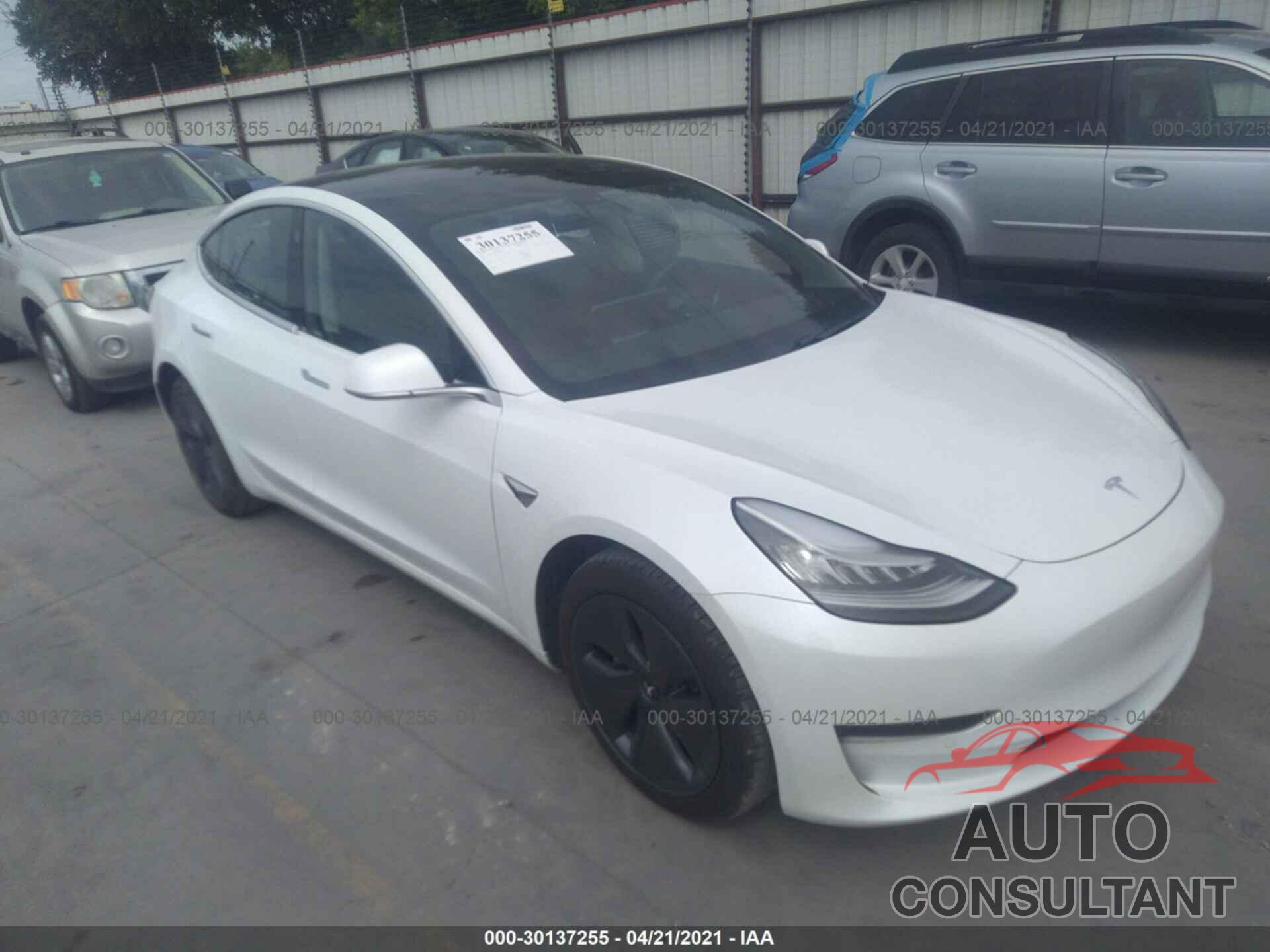 TESLA MODEL 3 2019 - 5YJ3E1EA6KF449466
