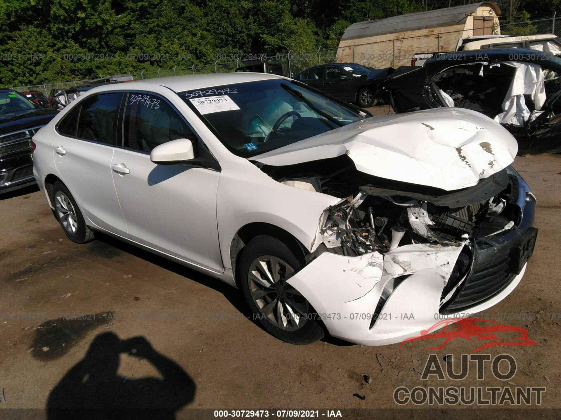 TOYOTA CAMRY 2016 - 4T4BF1FK4GR529221