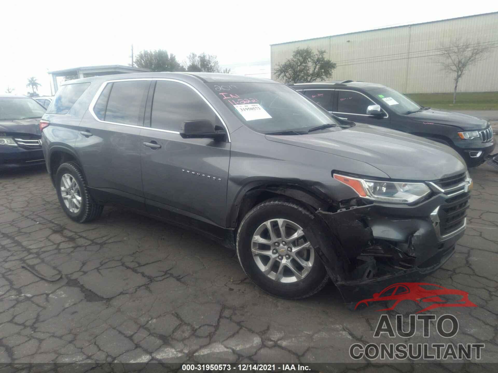 CHEVROLET TRAVERSE 2019 - 1GNERFKW9KJ172337
