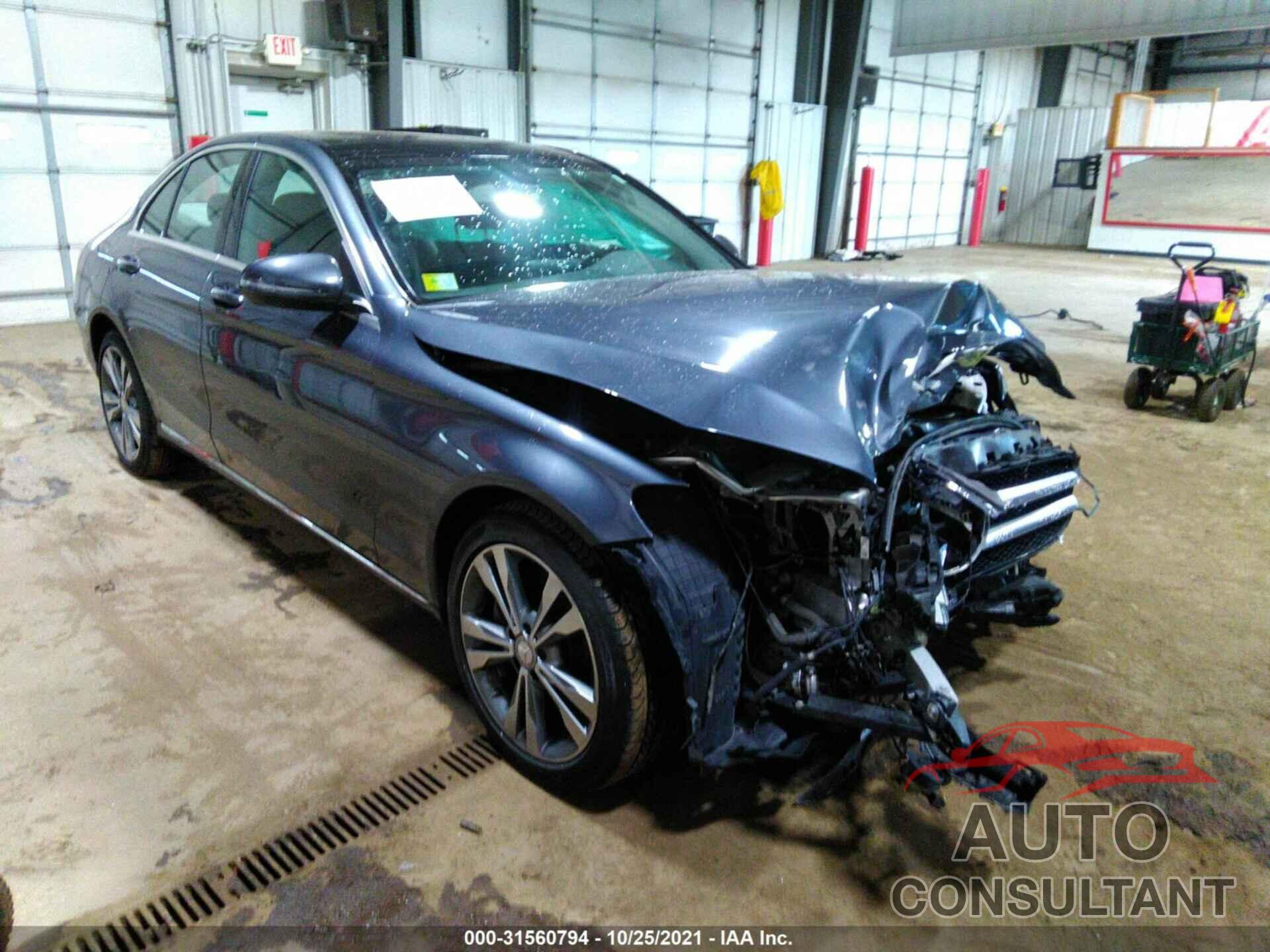 MERCEDES-BENZ C-CLASS 2016 - 55SWF4KB3GU163783
