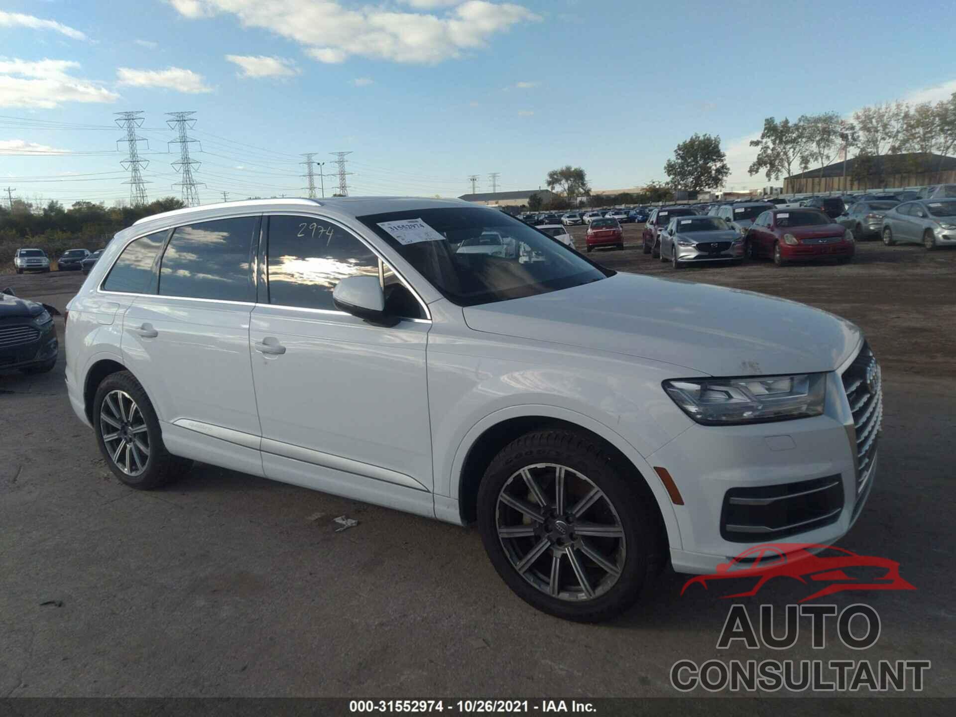 AUDI Q7 2017 - WA1LHAF70HD047673