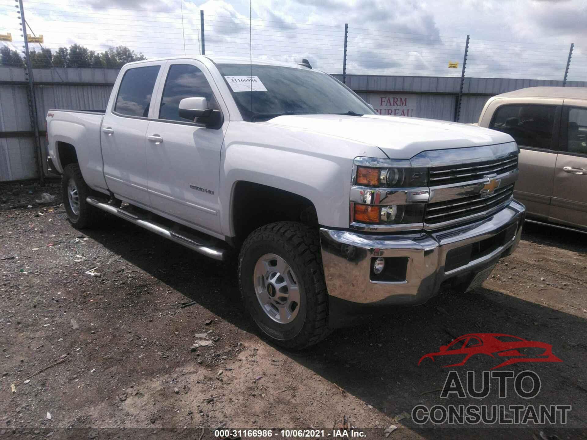 CHEVROLET SILVERADO 2500HD 2018 - 1GC1KVEG0JF205432