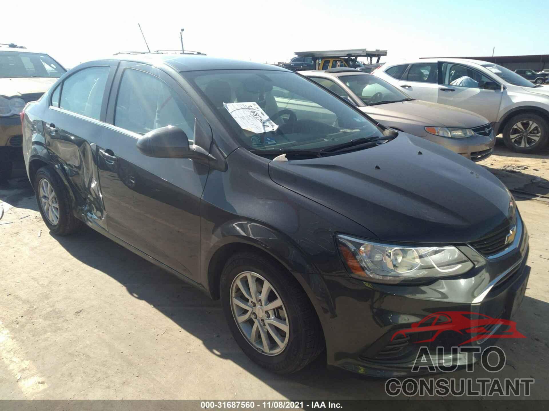 CHEVROLET SONIC 2019 - 1G1JD5SBXK4100454