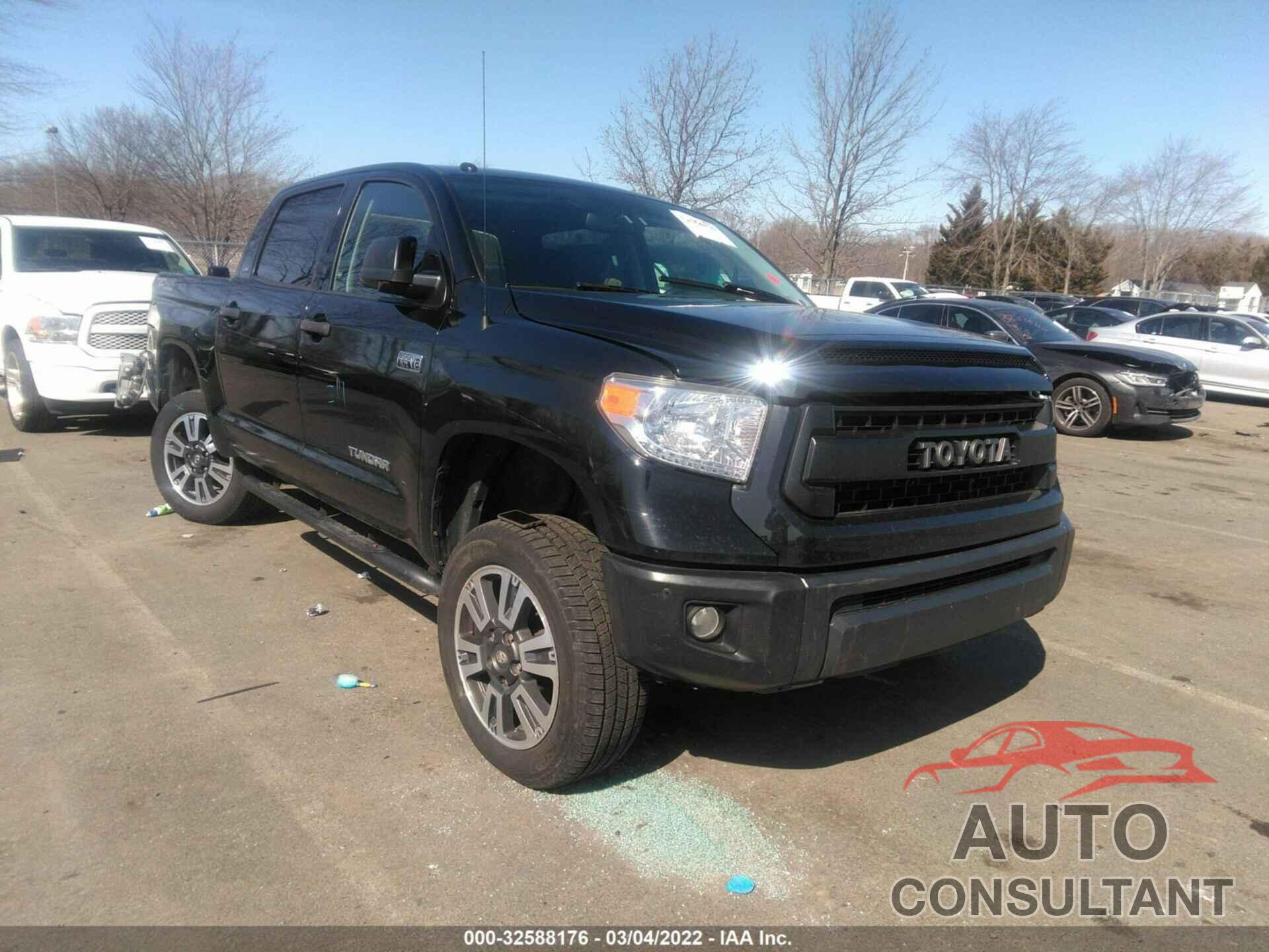 TOYOTA TUNDRA 4WD 2017 - 5TFDY5F12HX652810