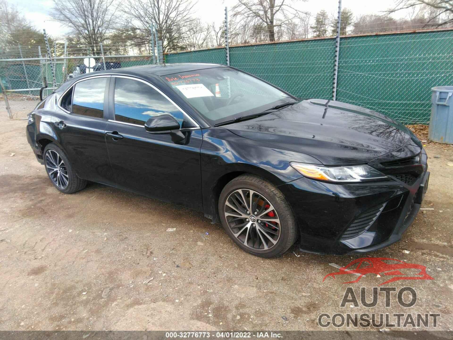 TOYOTA CAMRY 2018 - JTNB11HK5J3048526